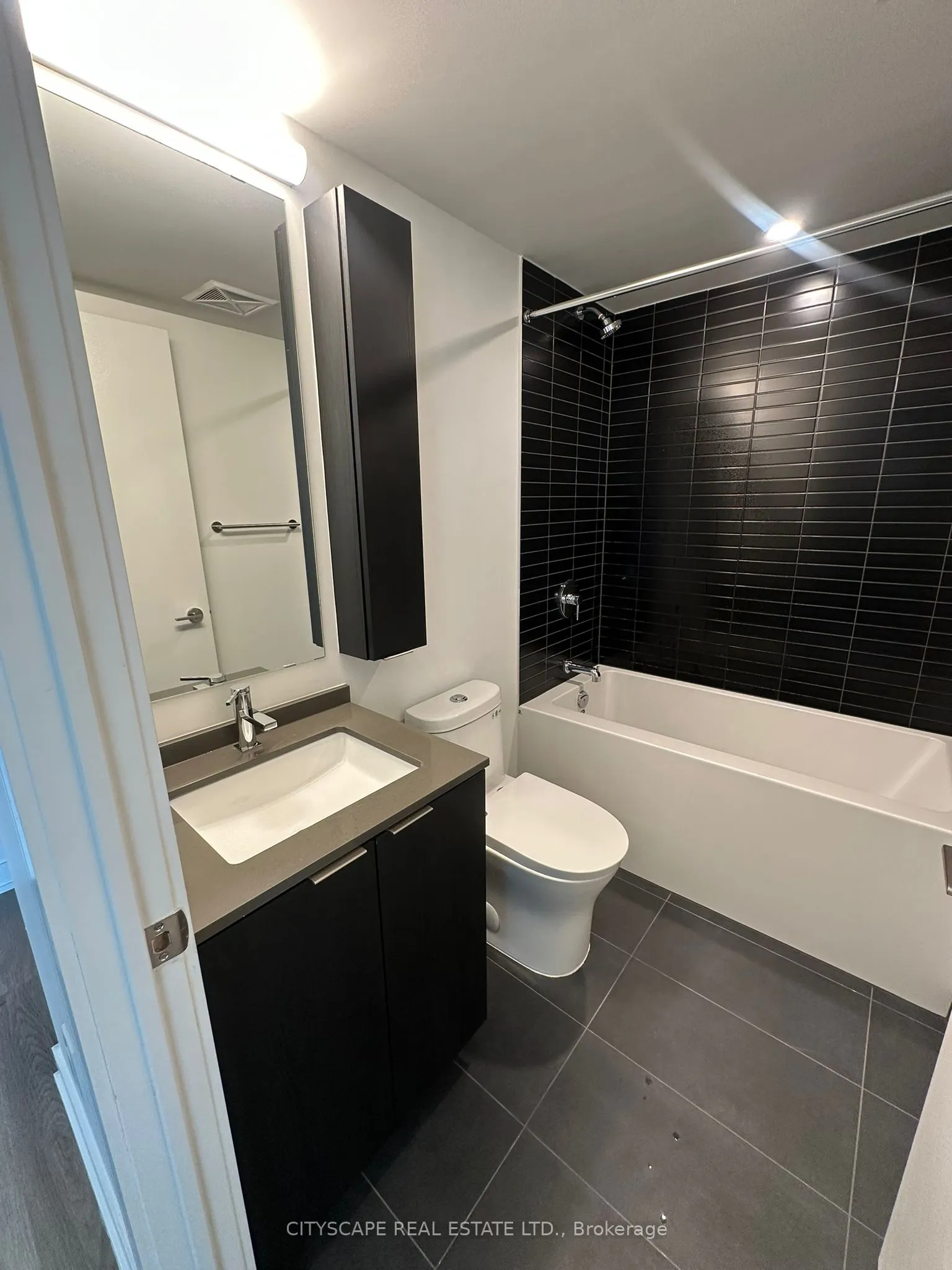 3009 Novar Road, #1709