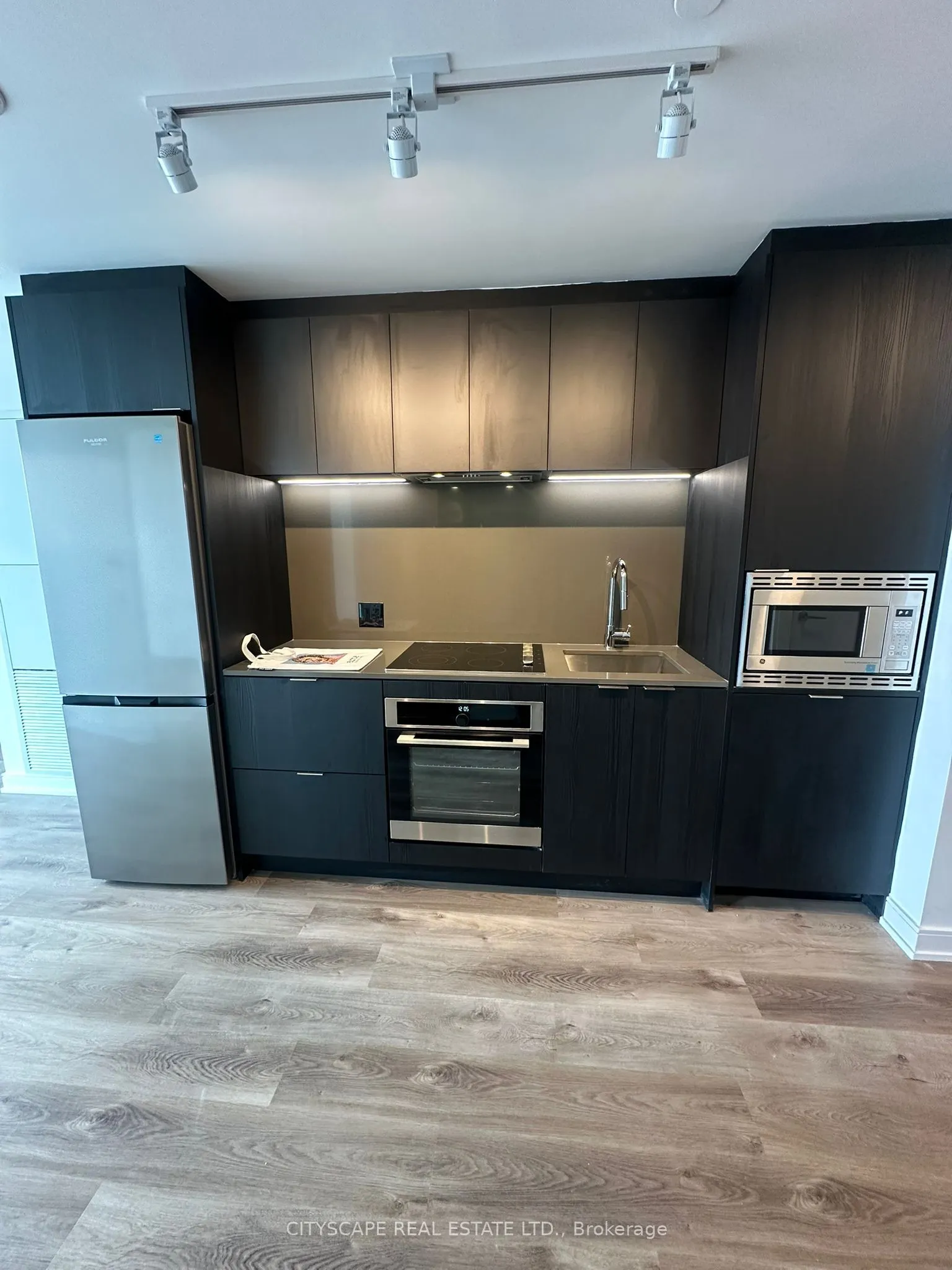 3009 Novar Road, #1709