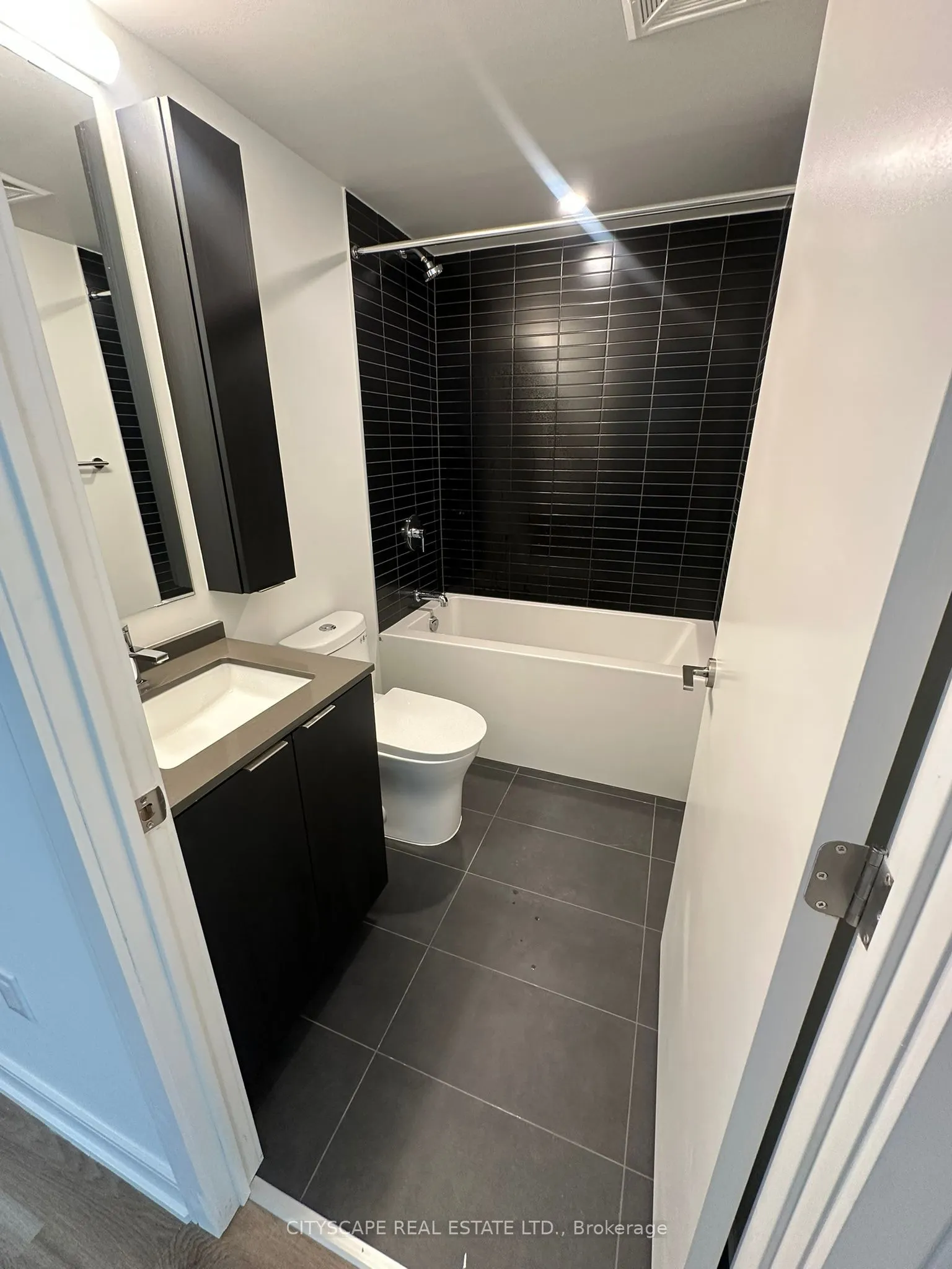 3009 Novar Road, #1709