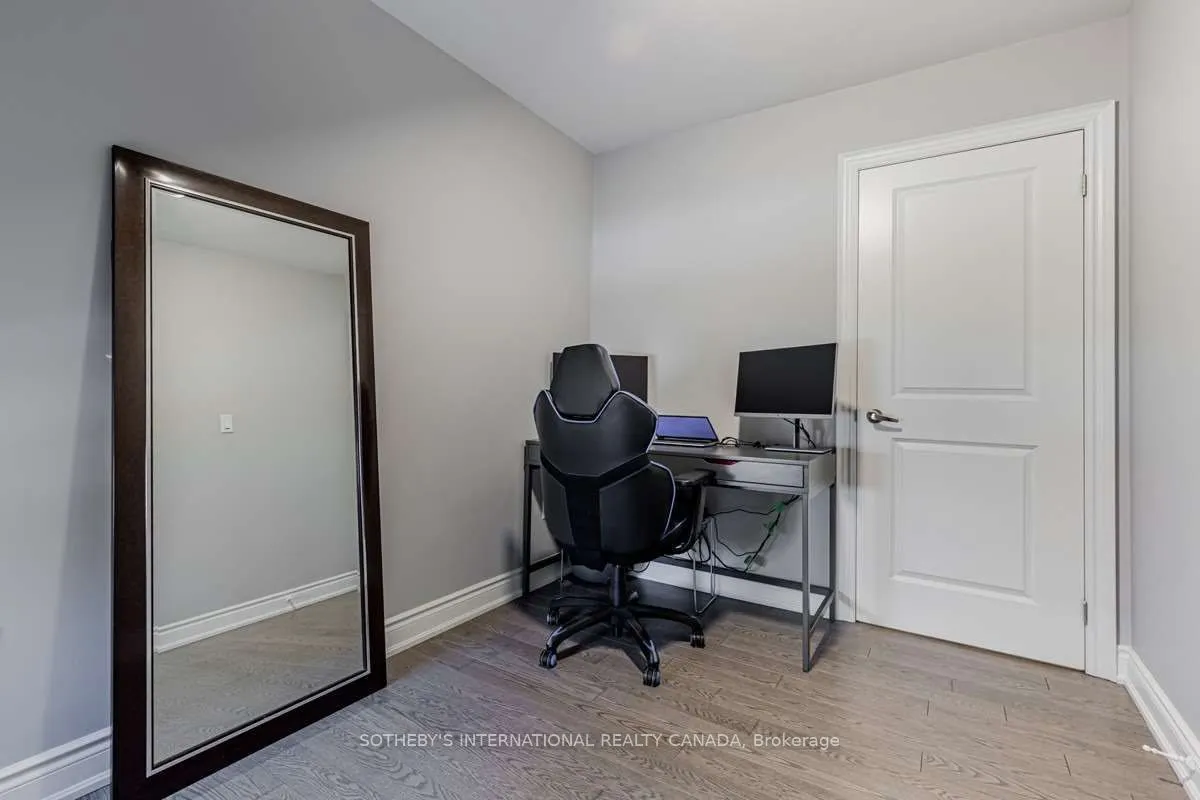 7 Foundry Avenue, #120