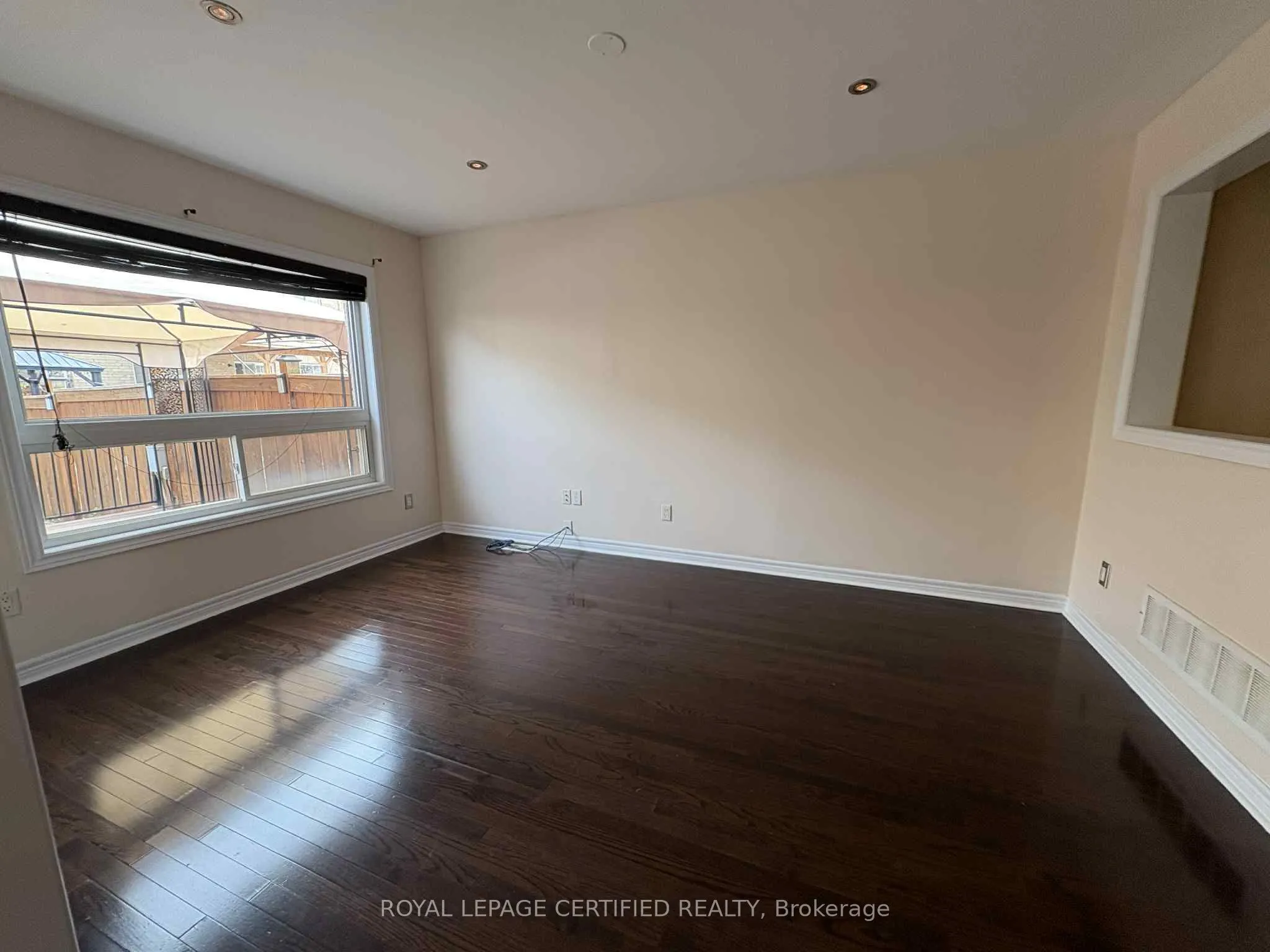 1252 Costigan Road