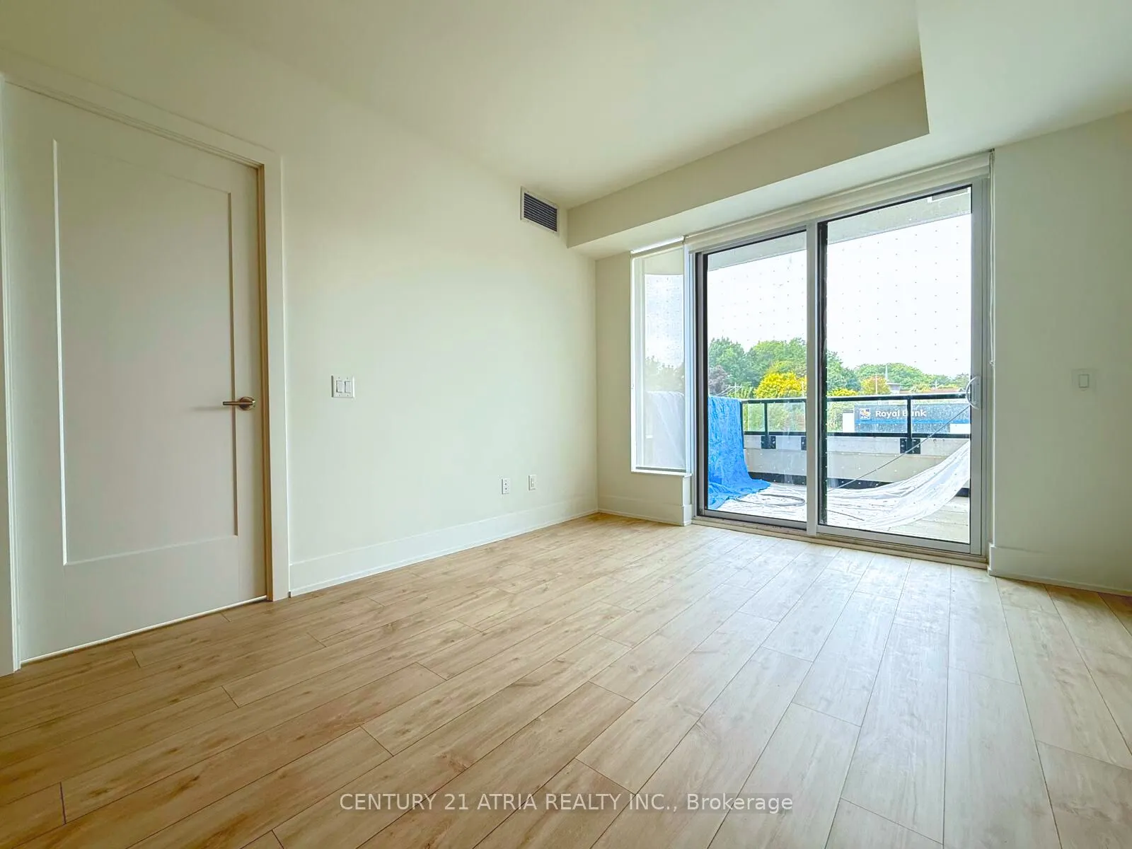 259 The Kingsway, #213