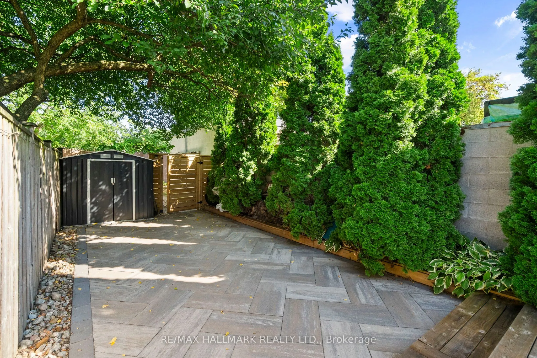 162 Maria Street