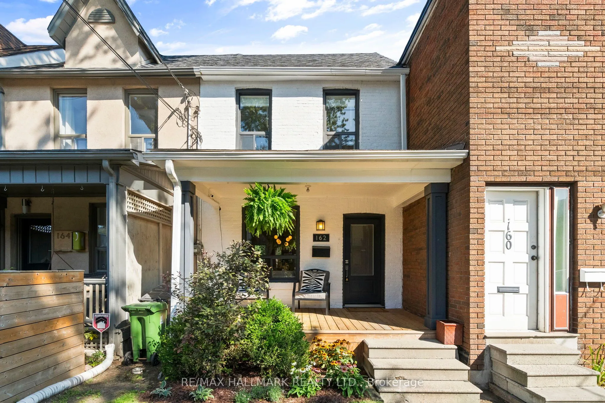 162 Maria Street