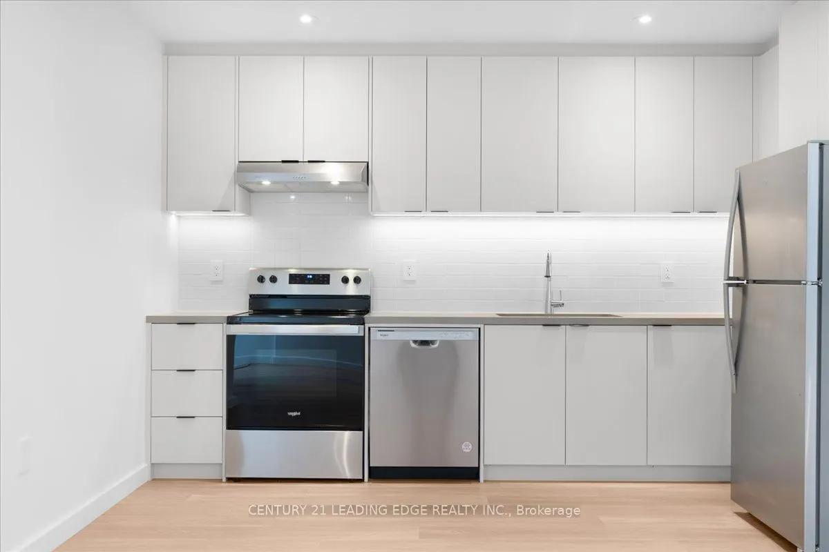 10 Summit Avenue, #1