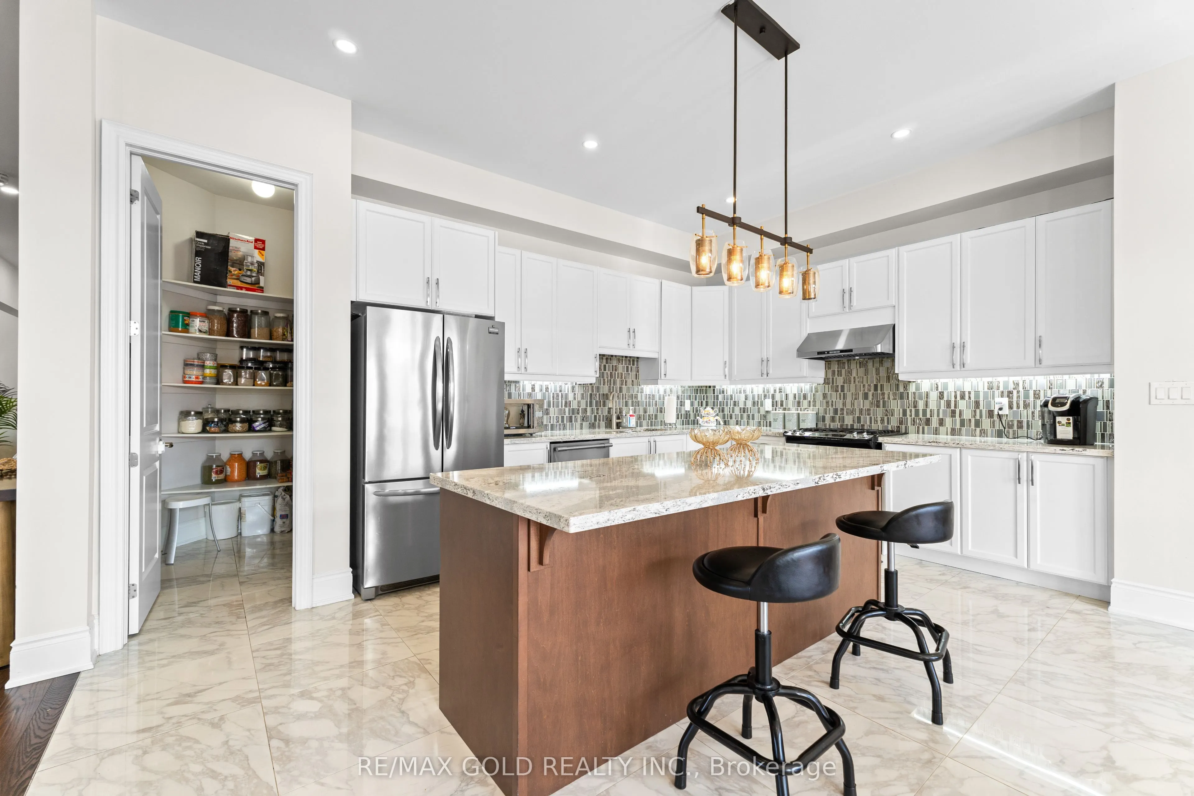 19 Martin Byrne Drive