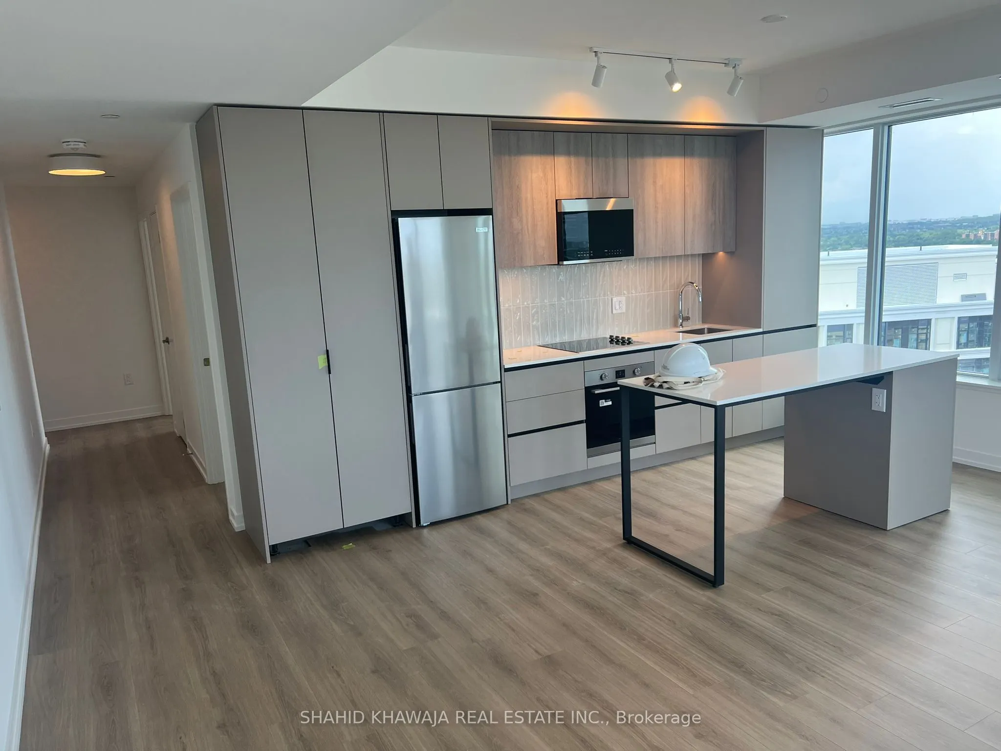 2485 Eglinton Ave Avenue W, #1415