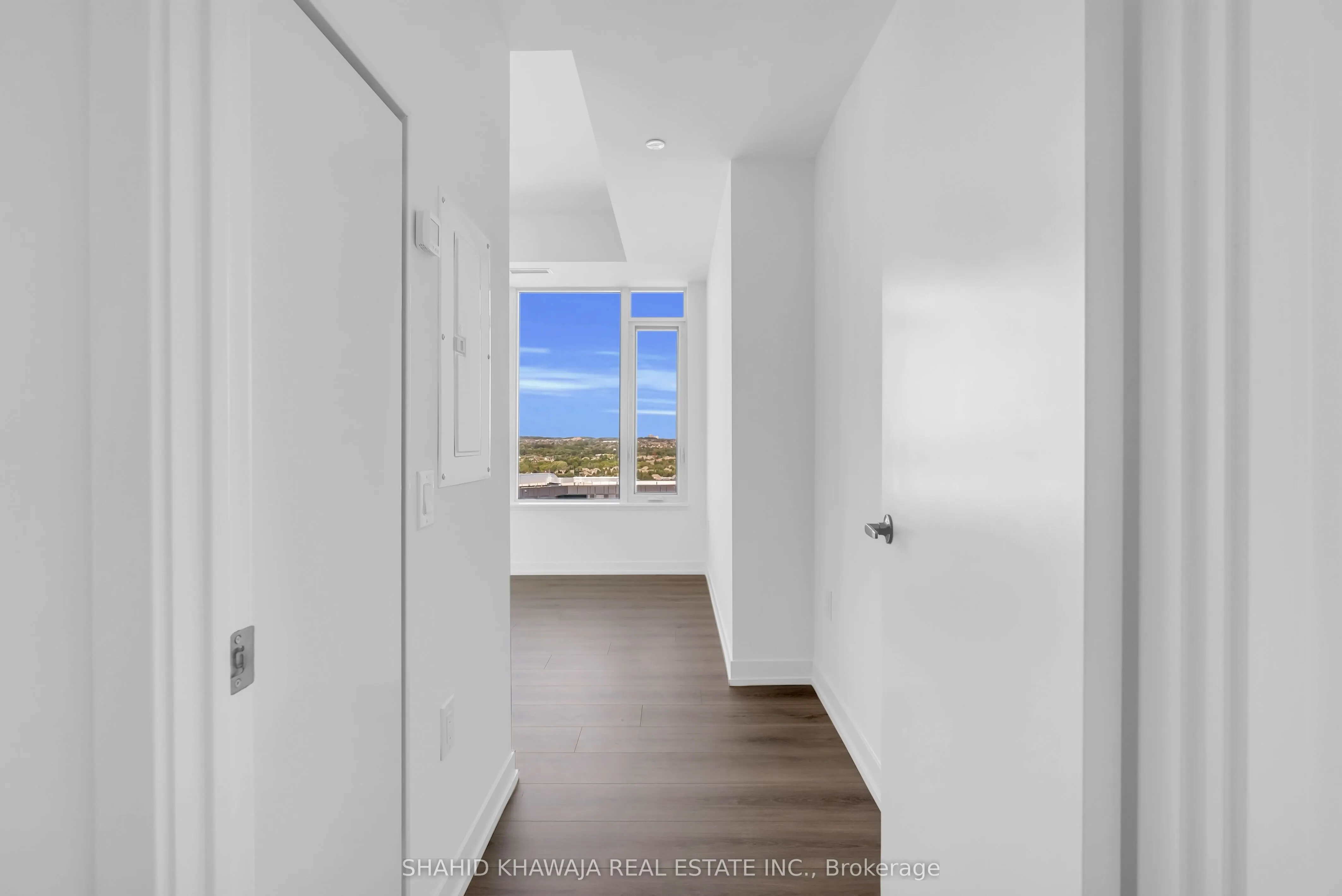 2485 Eglinton Ave Avenue W, #1415