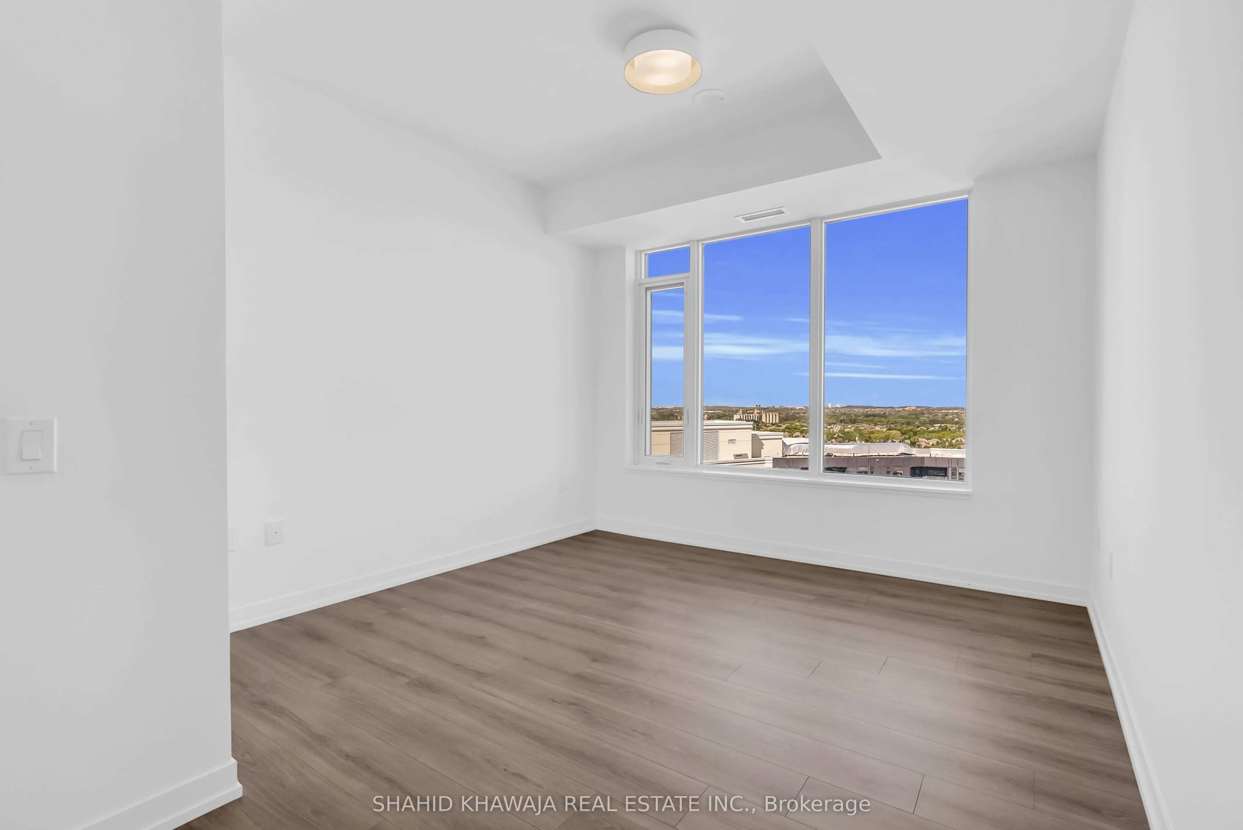 2485 Eglinton Ave Avenue W, #1415