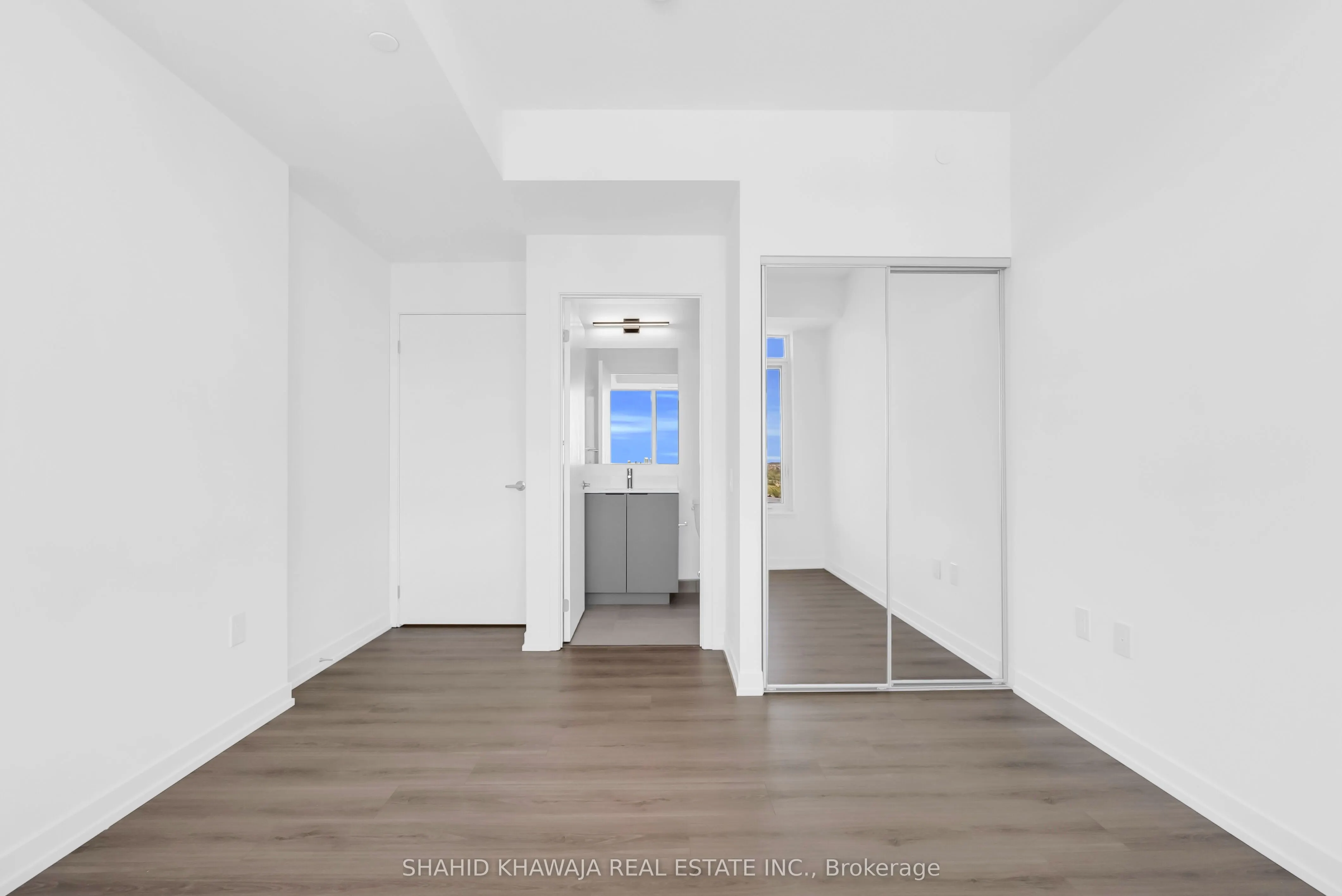 2485 Eglinton Ave Avenue W, #1415