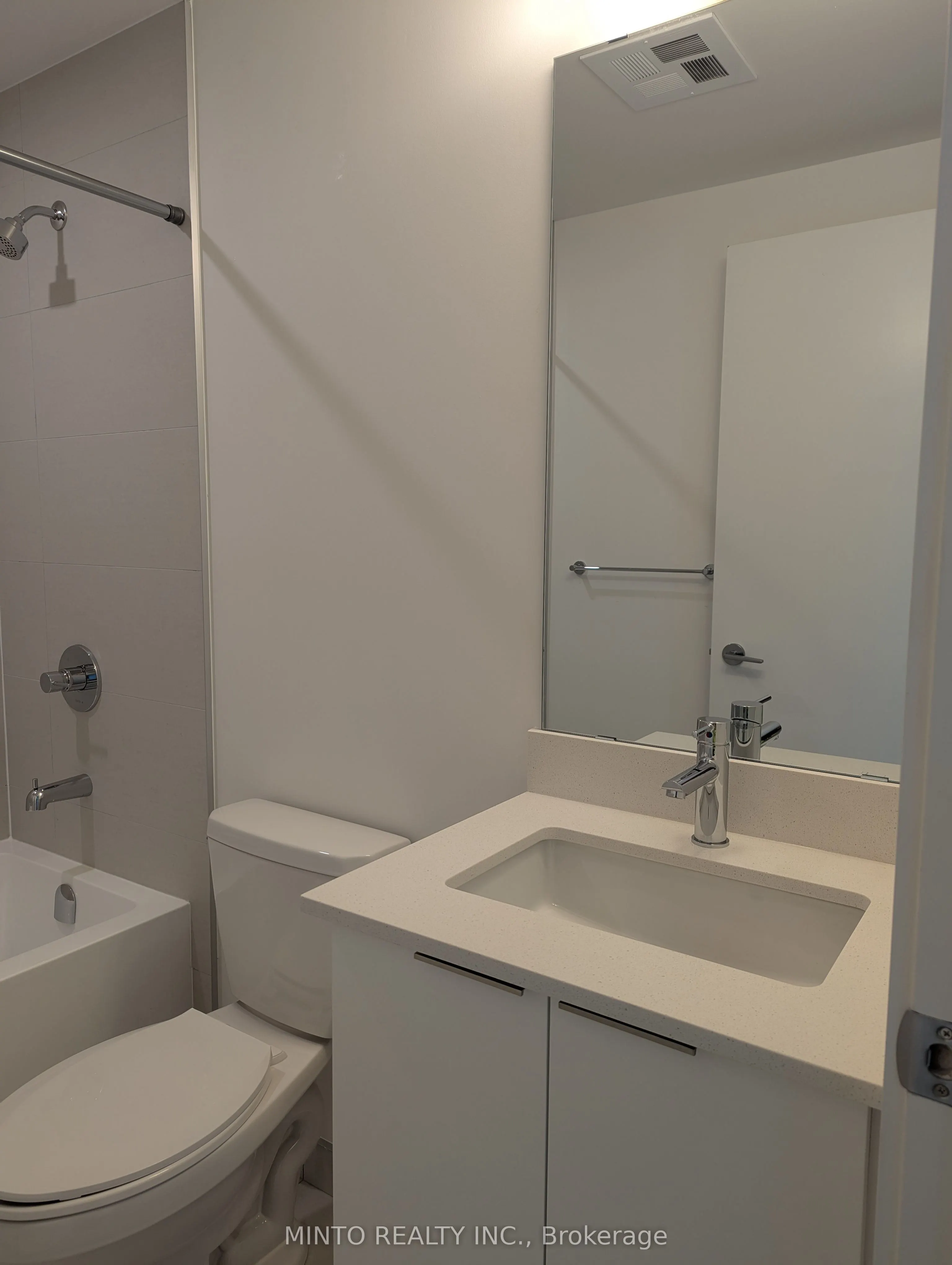 3079 Trafalgar Road, #302