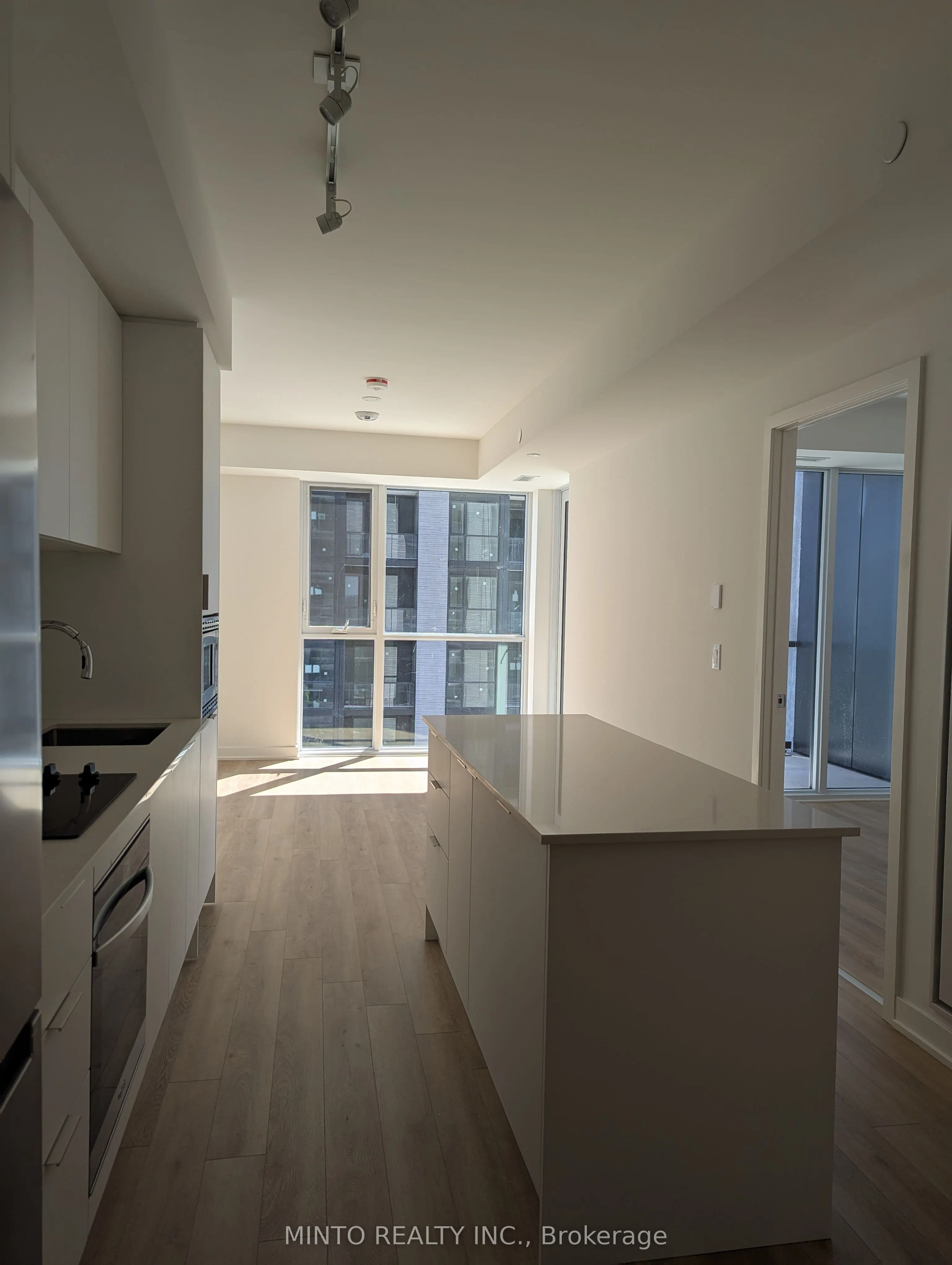 3079 Trafalgar Road, #709