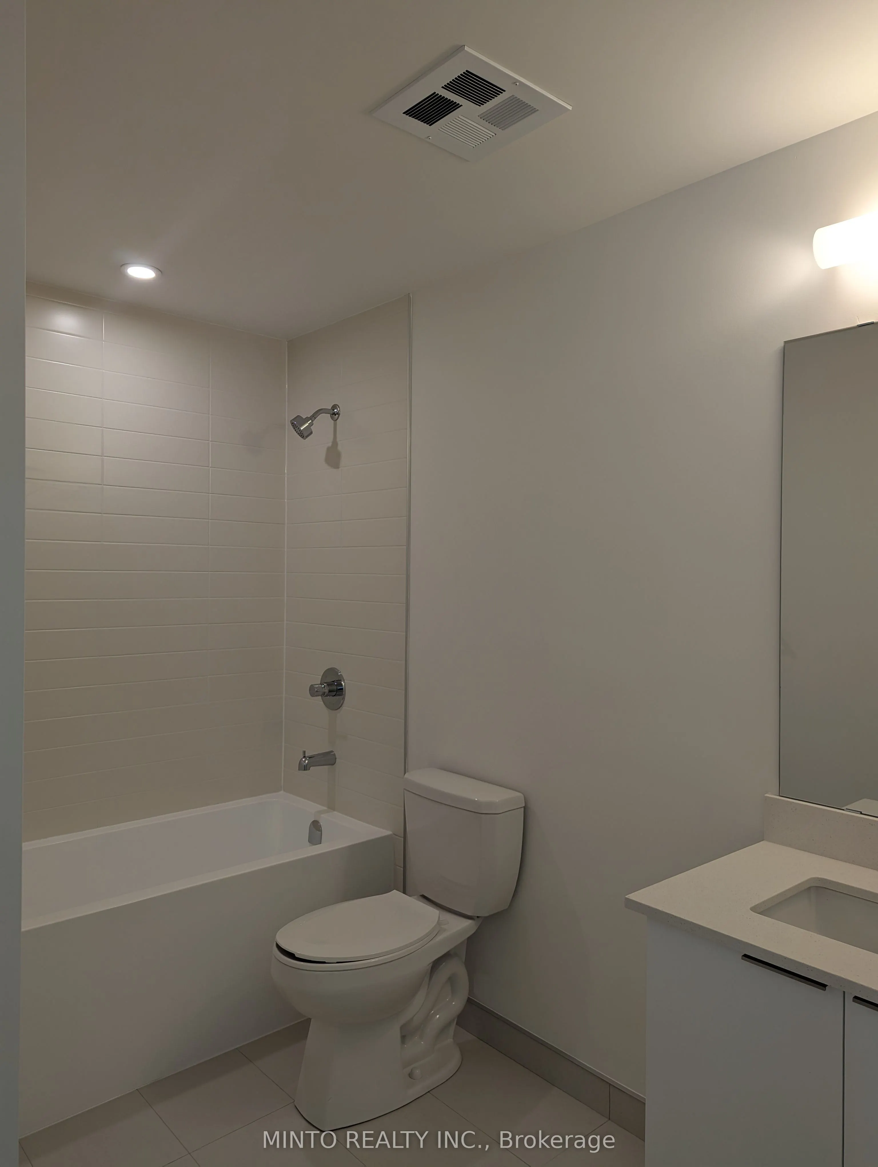 3079 Trafalgar Road, #709