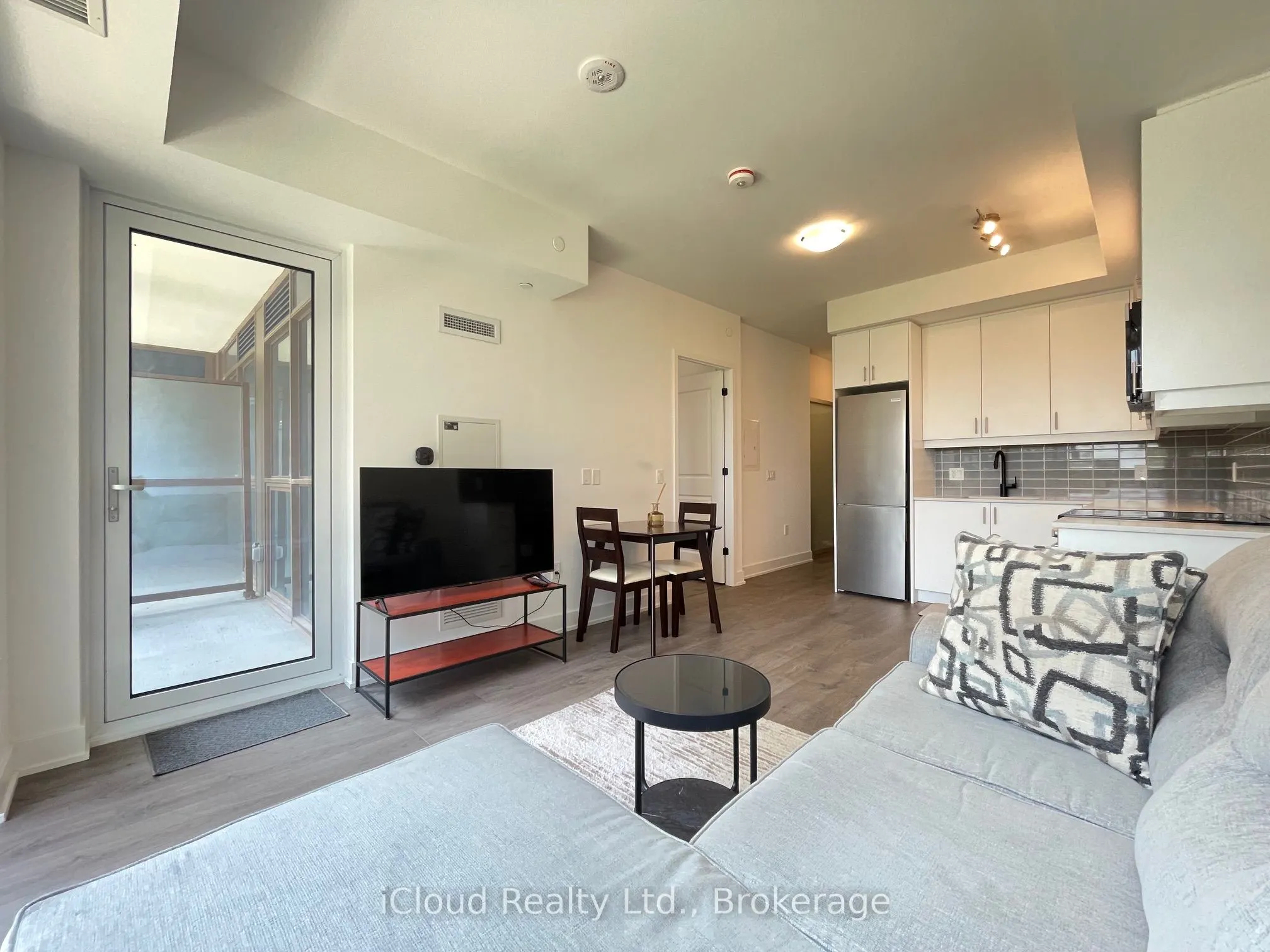 2343 Khalsa Gate, #204