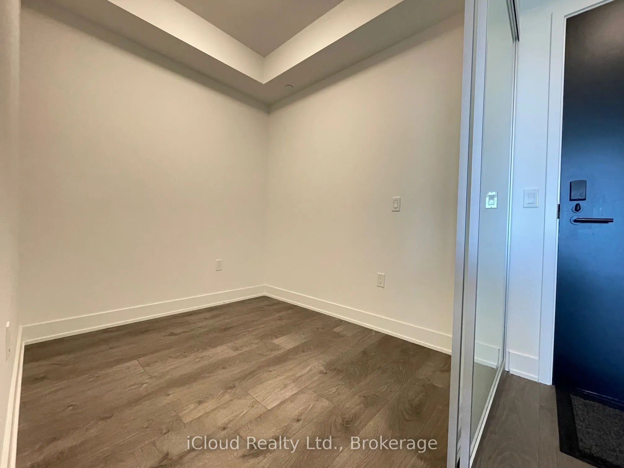 2343 Khalsa Gate, #204