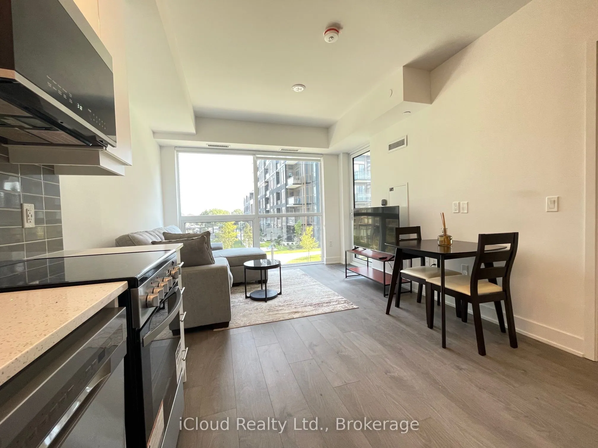 2343 Khalsa Gate, #204