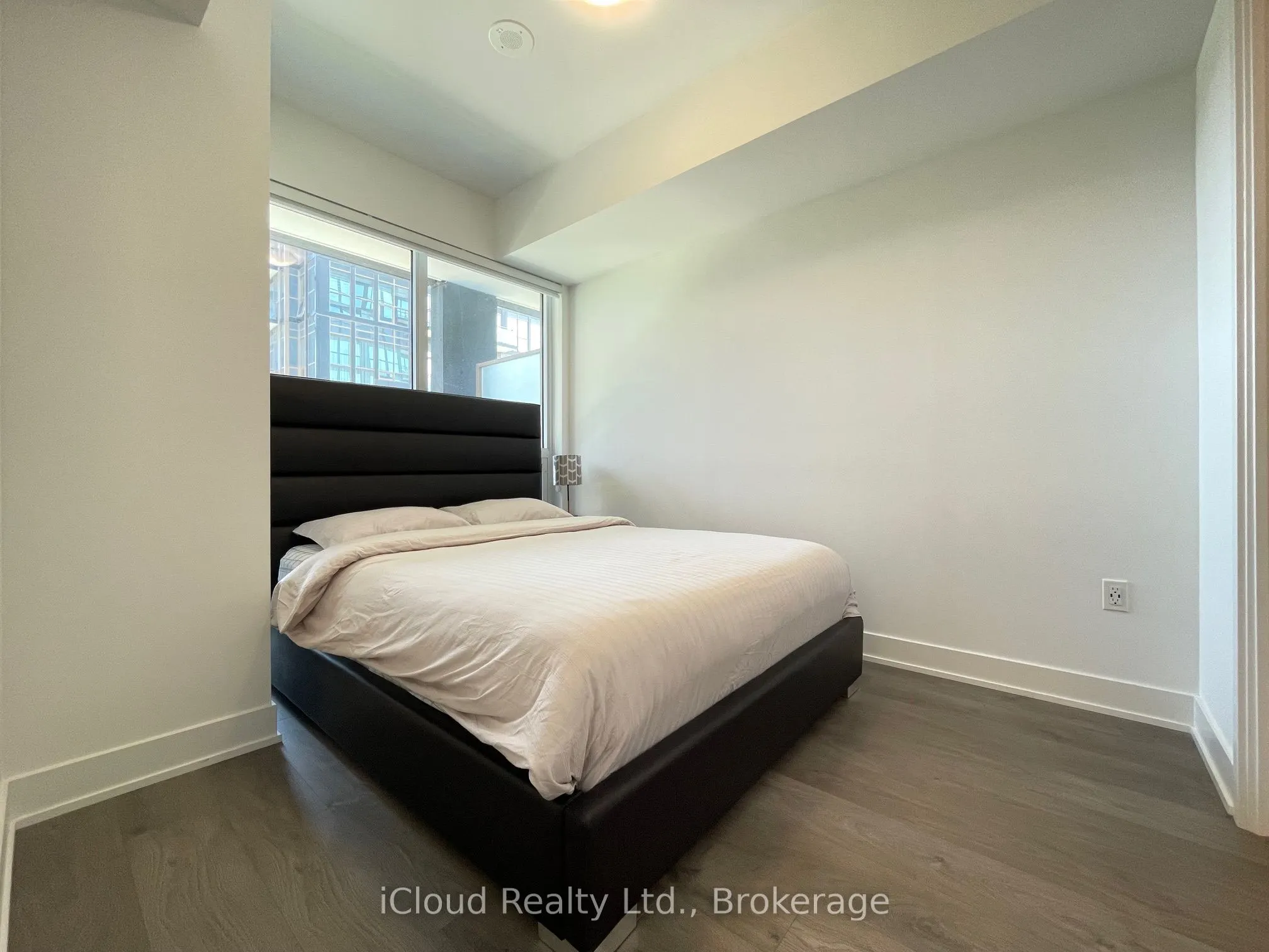 2343 Khalsa Gate, #204