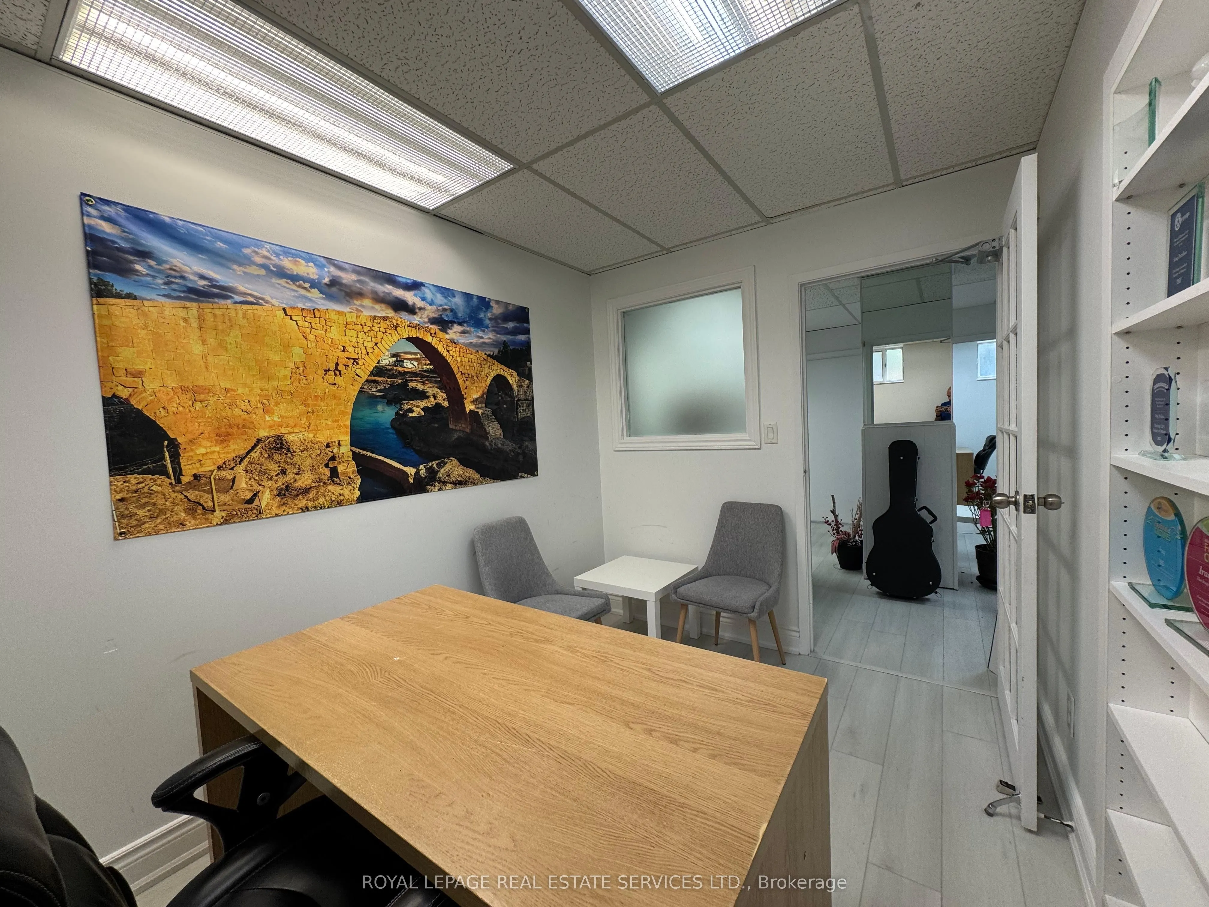 3173 Erindale Station Road, #1 (Lower Rooms)