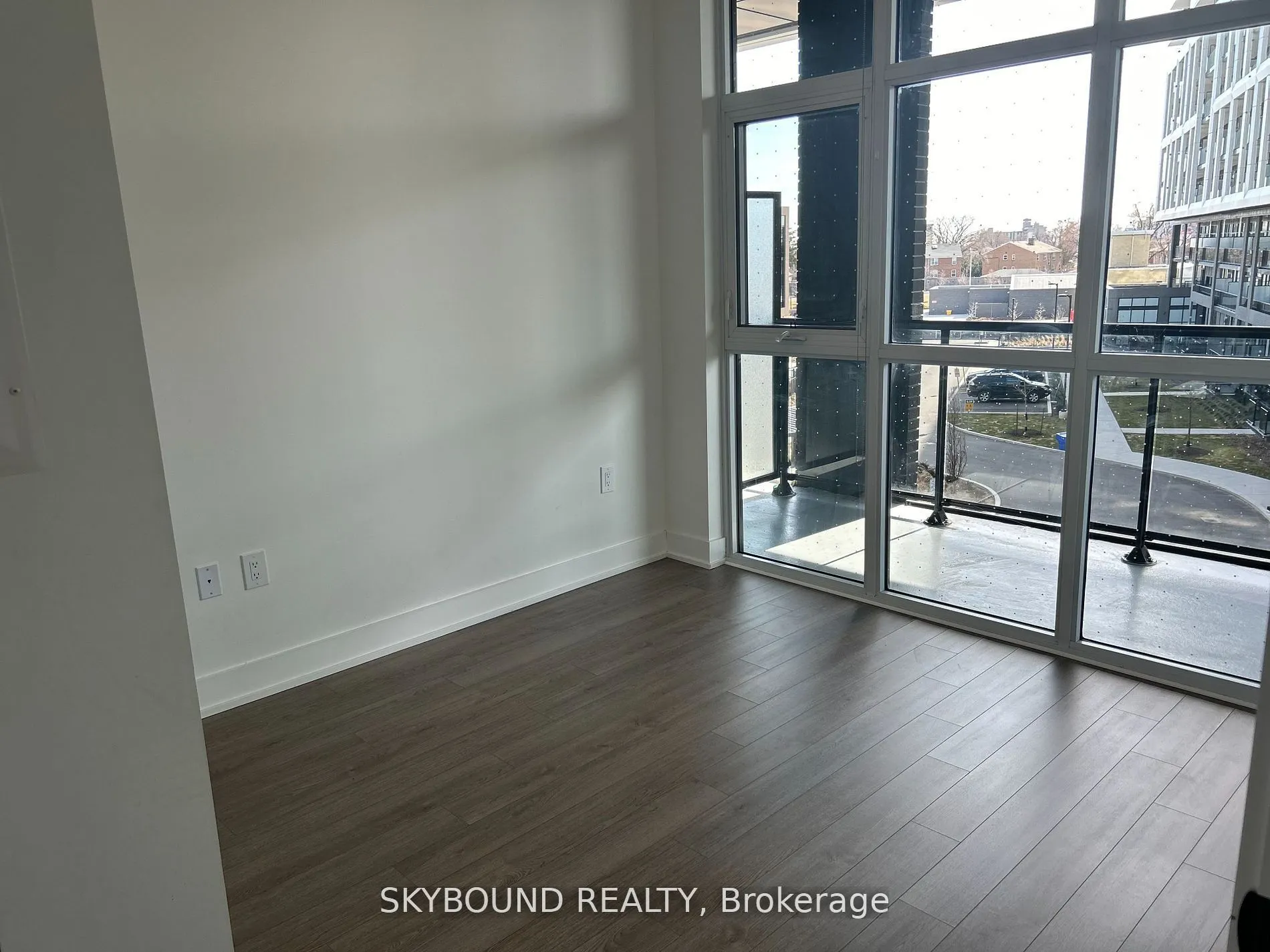 60 George Butchart Drive, #318