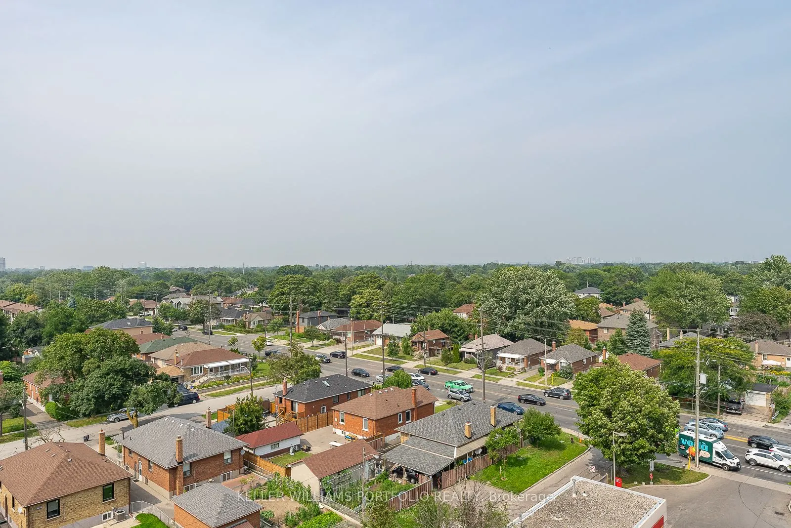 1040 The Queensway Avenue W, #809