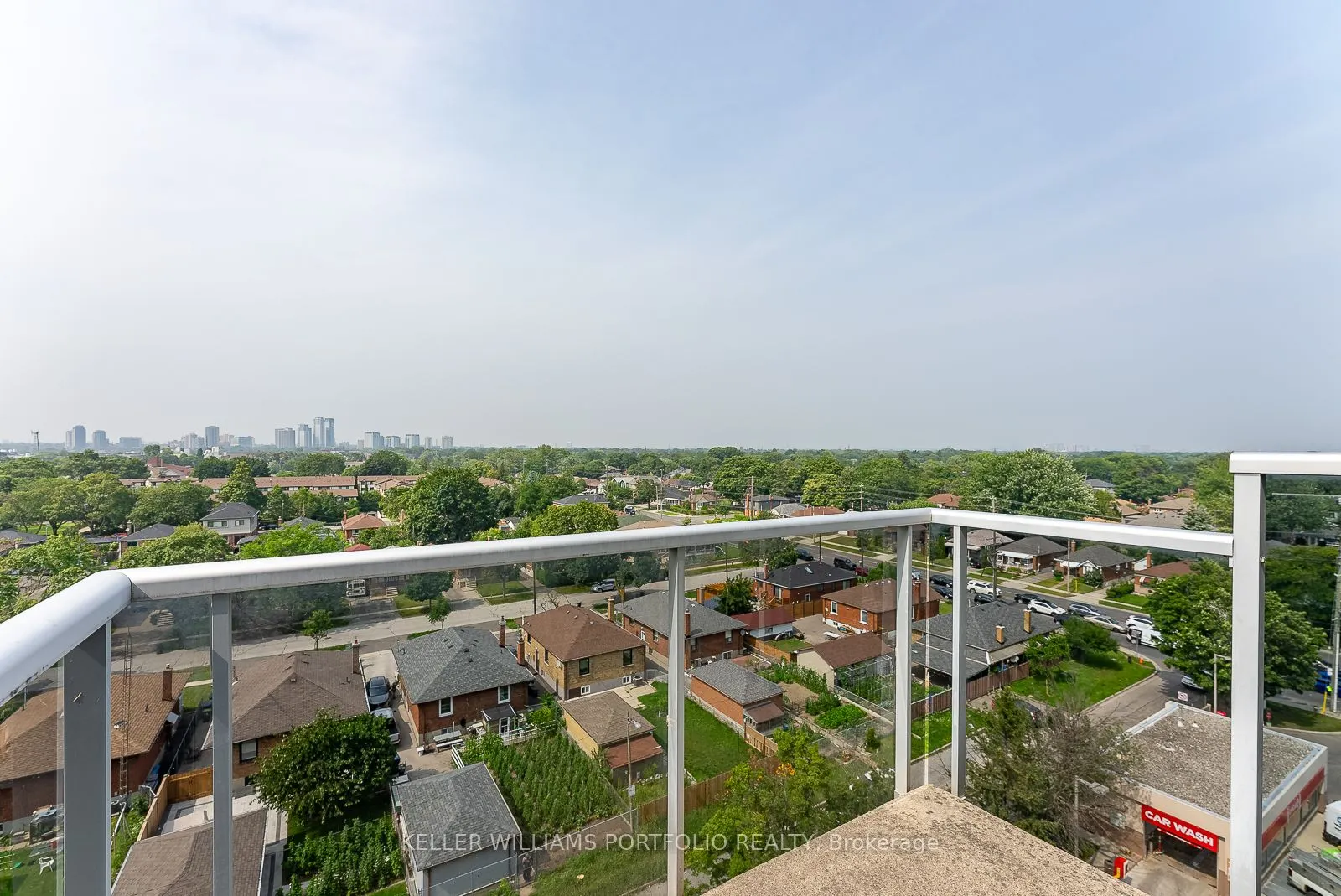 1040 The Queensway Avenue W, #809