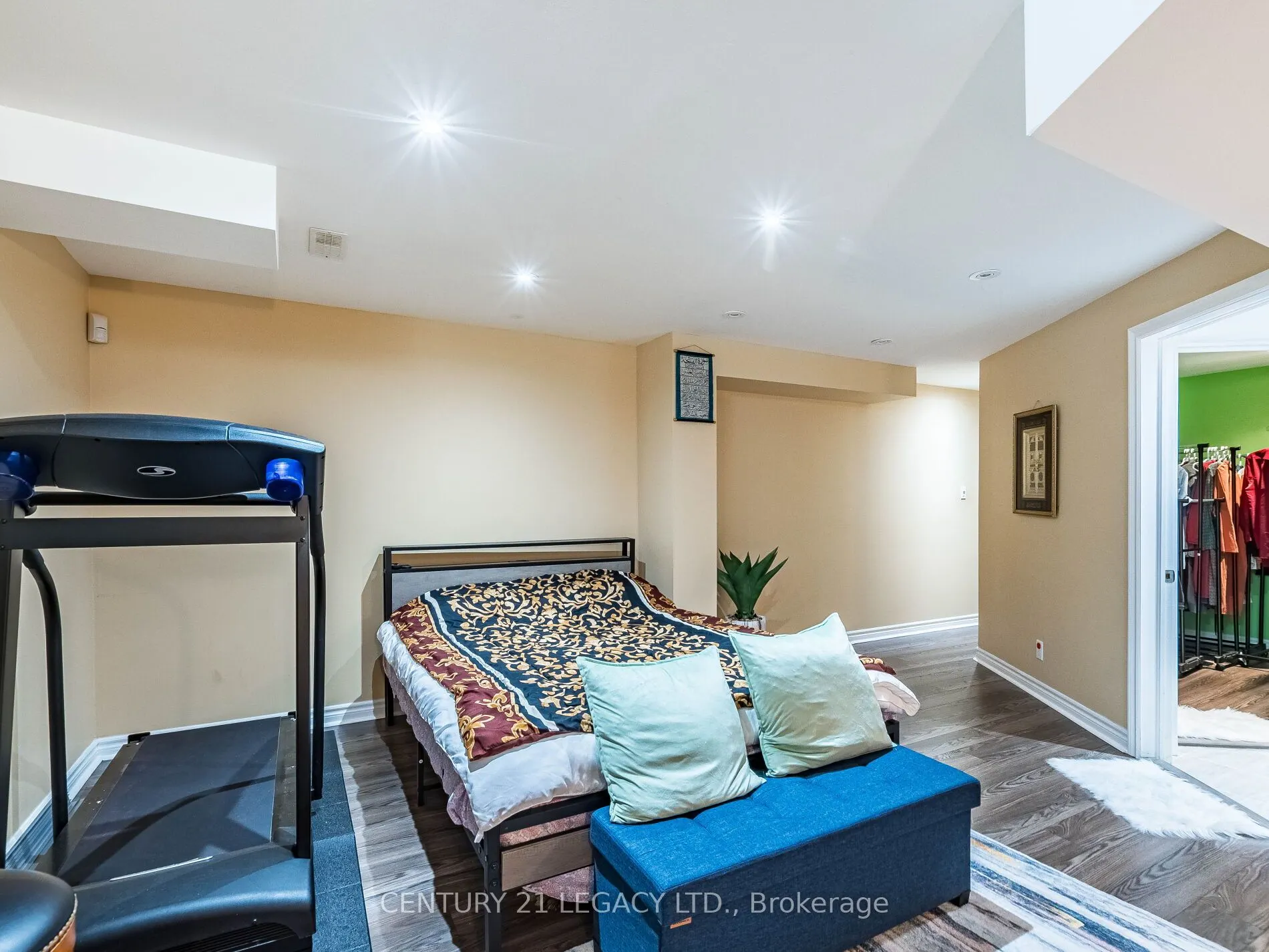 674 Coach Drive SE