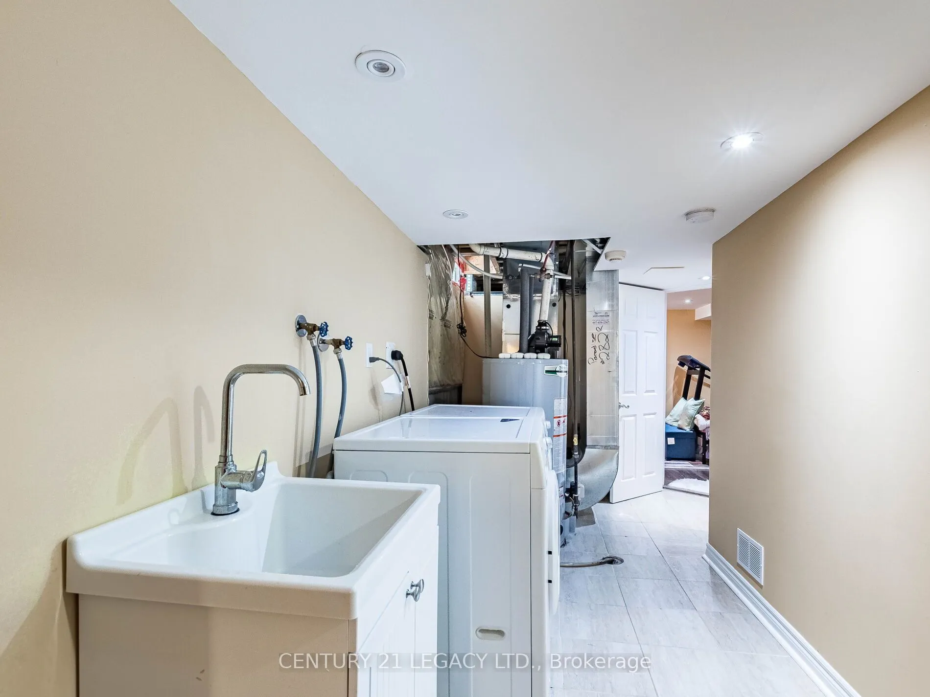 674 Coach Drive SE