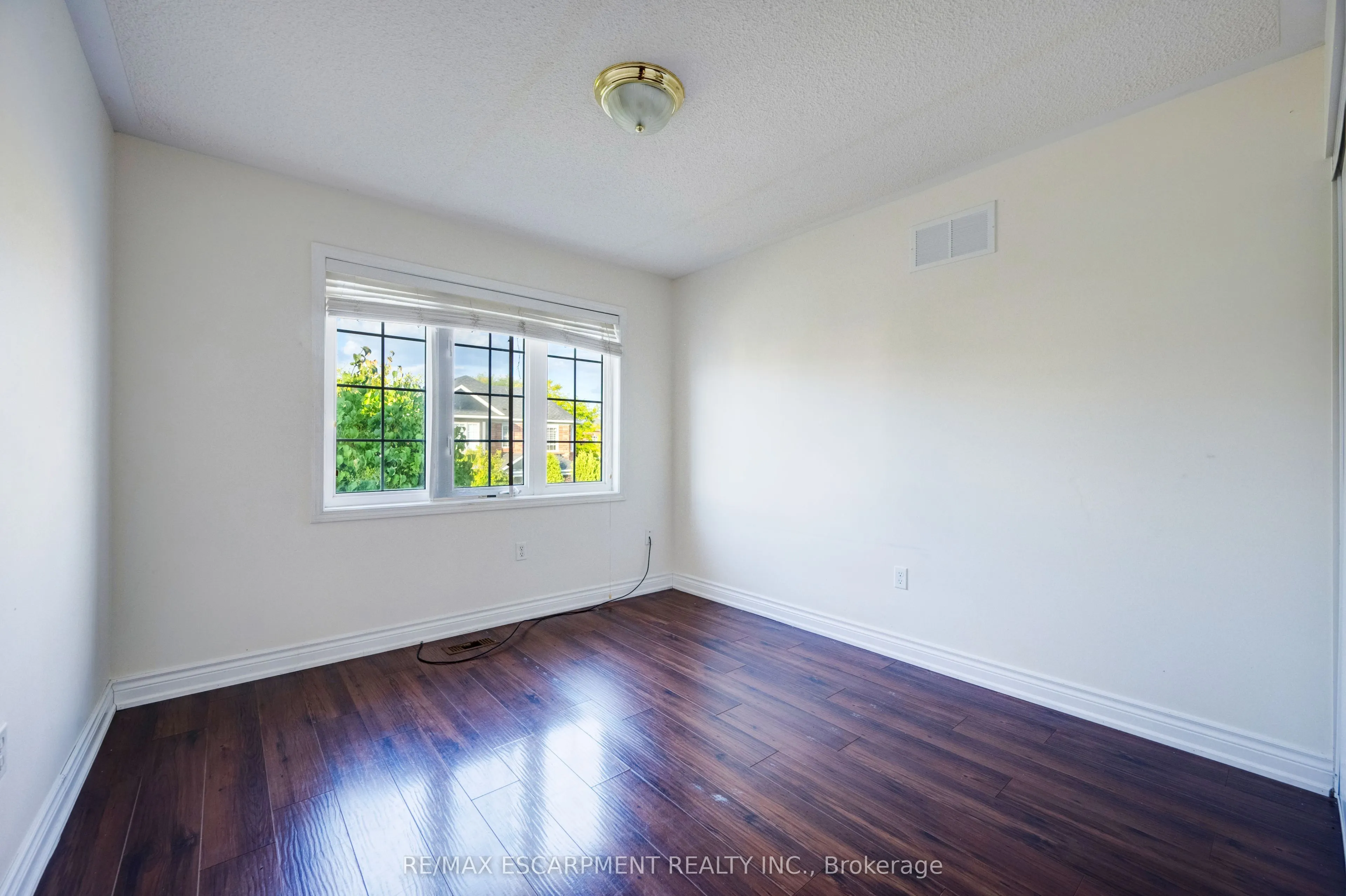 14 Yvonne Drive