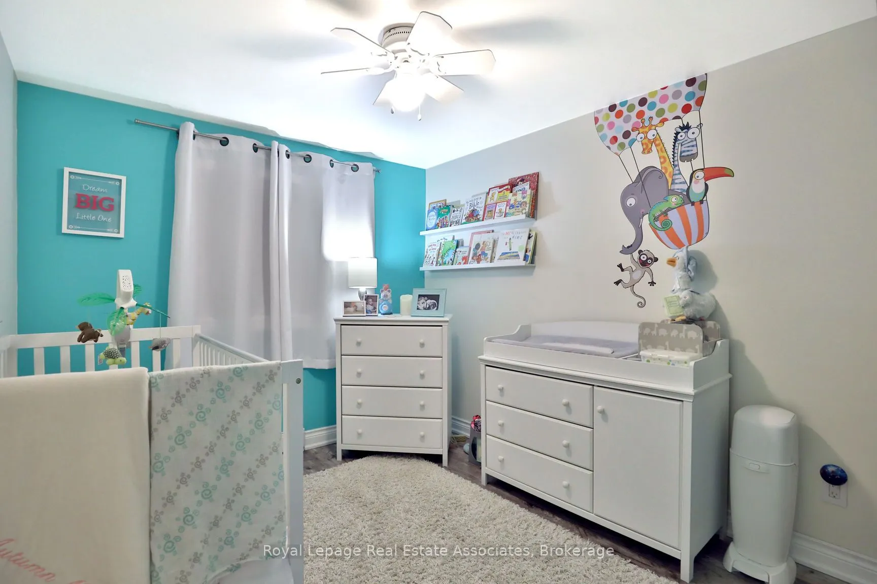 1270 Gainsborough Drive, #76