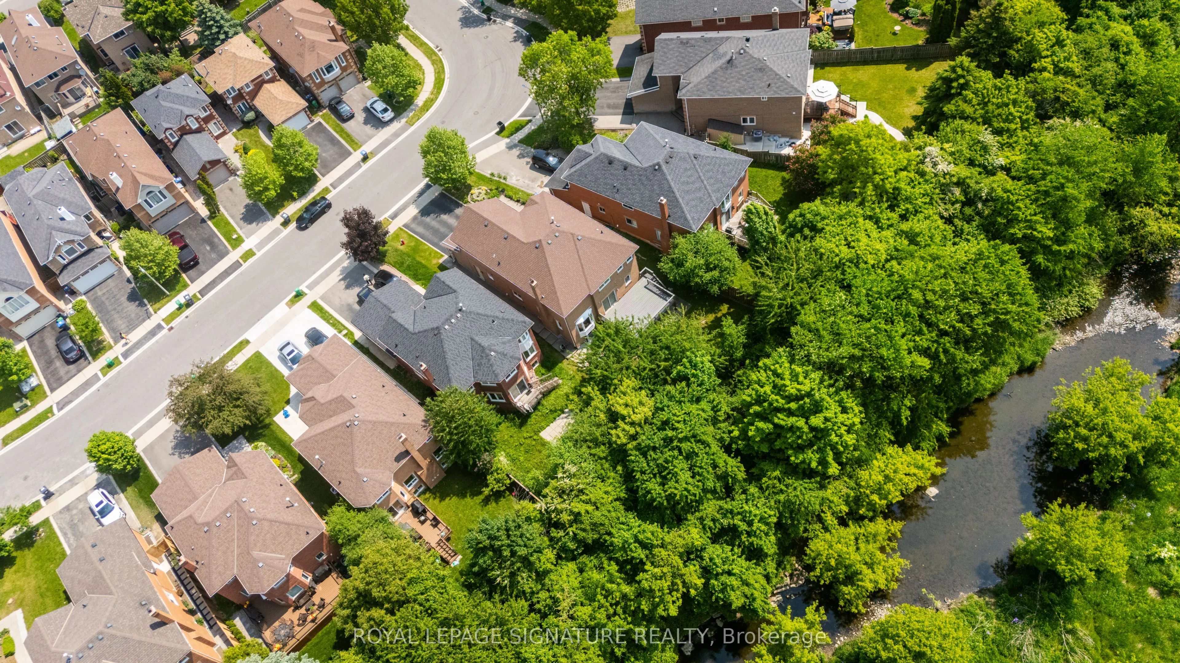 86 Valonia Drive