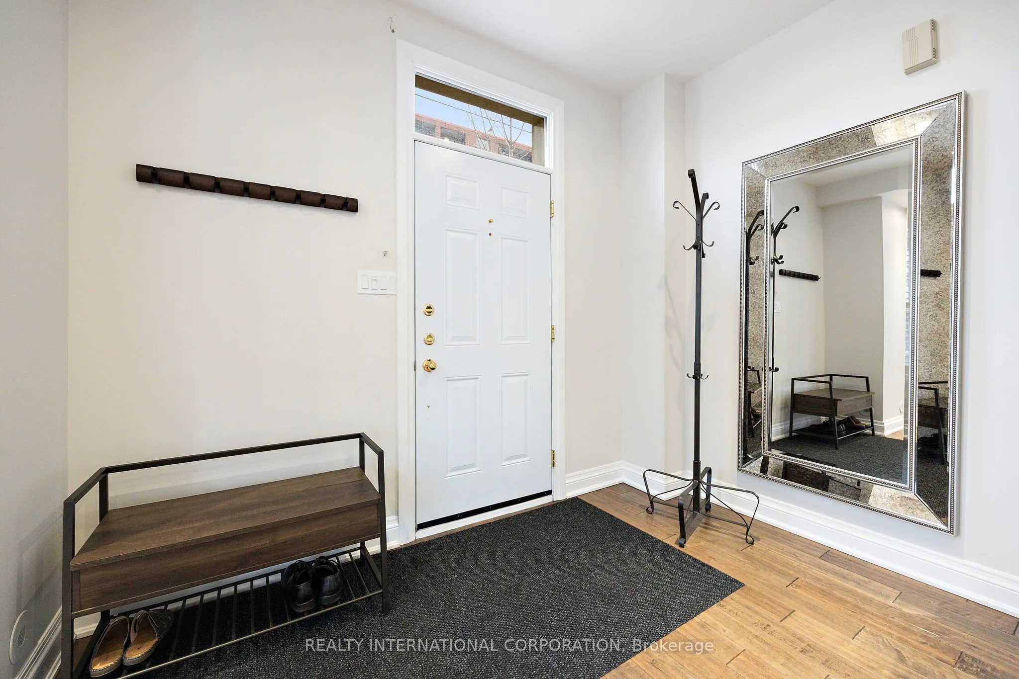 3076 Lakeshore Boulevard W, #9