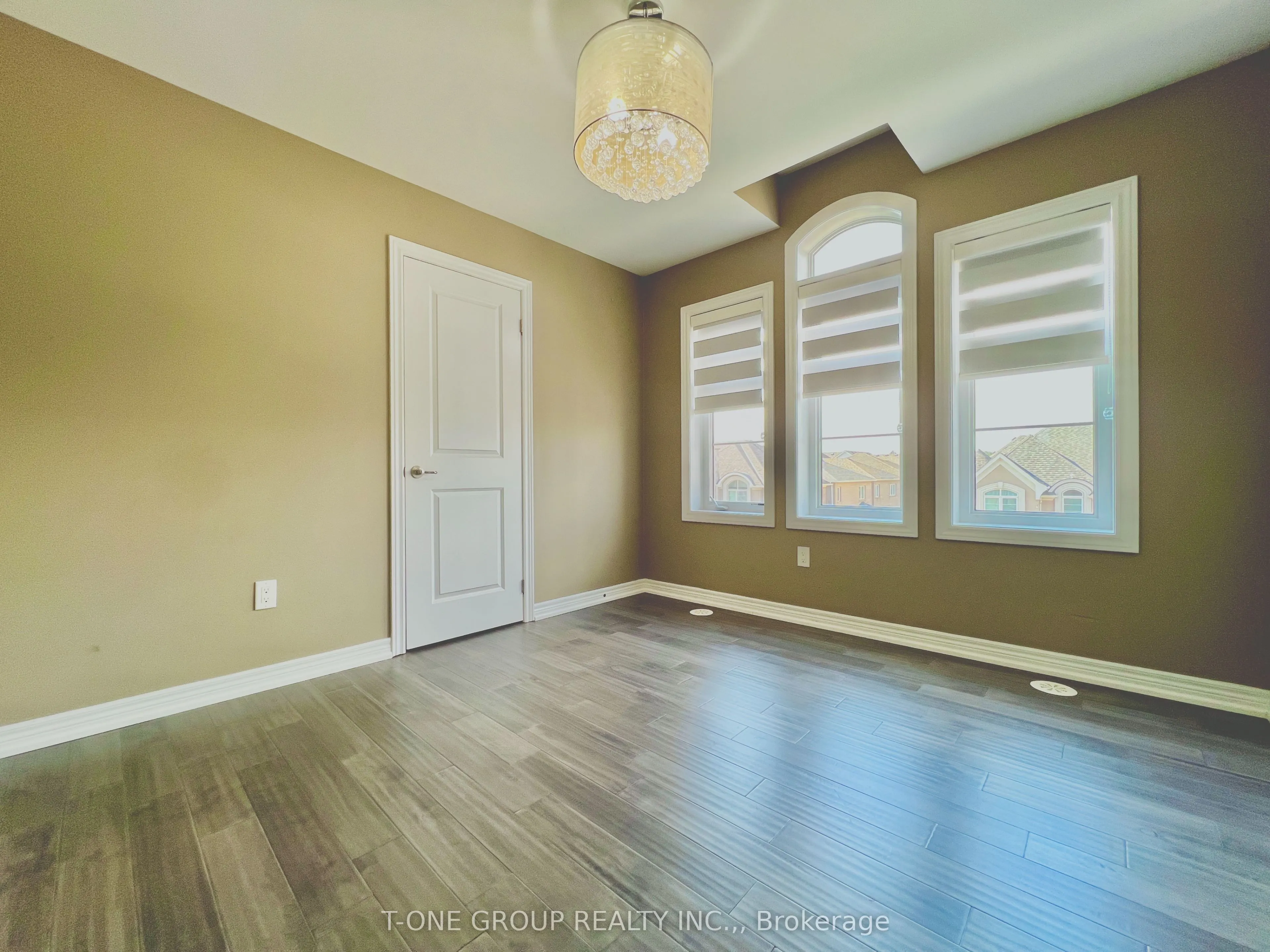 3100 Eberly Woods Drive
