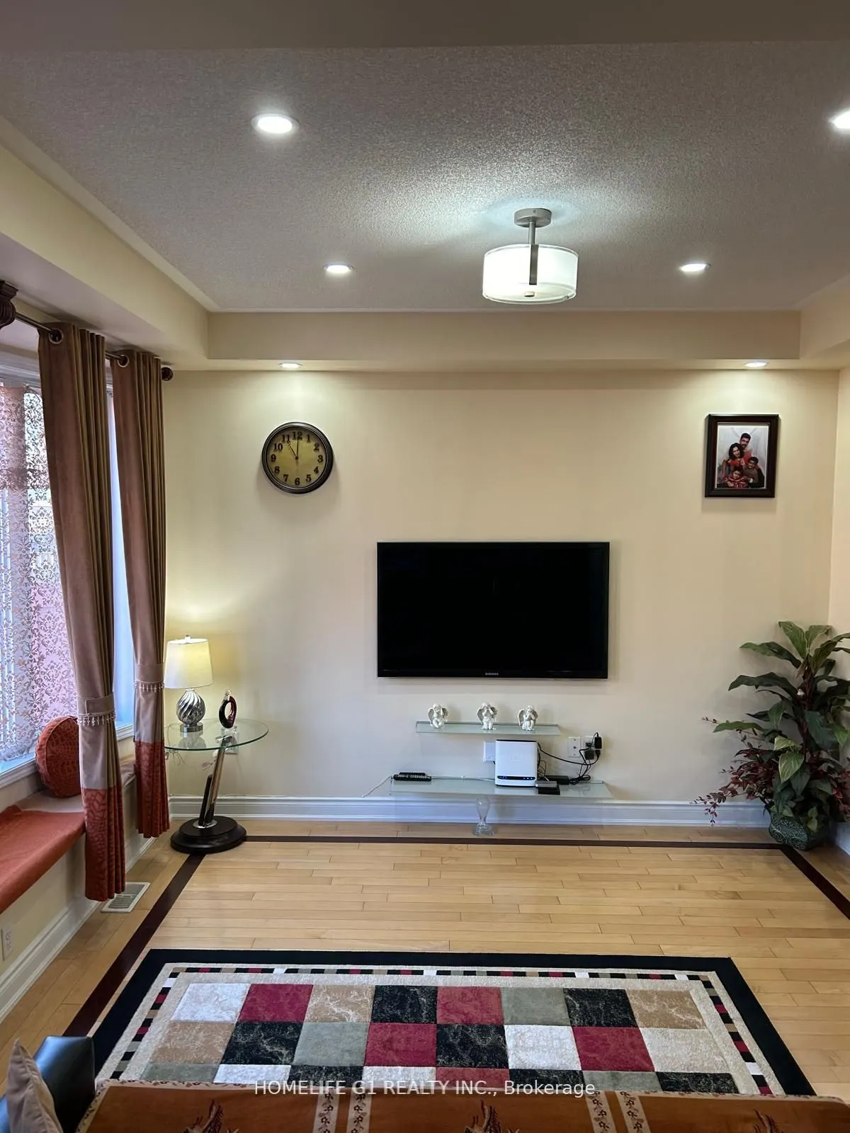 17 Seascape Crescent