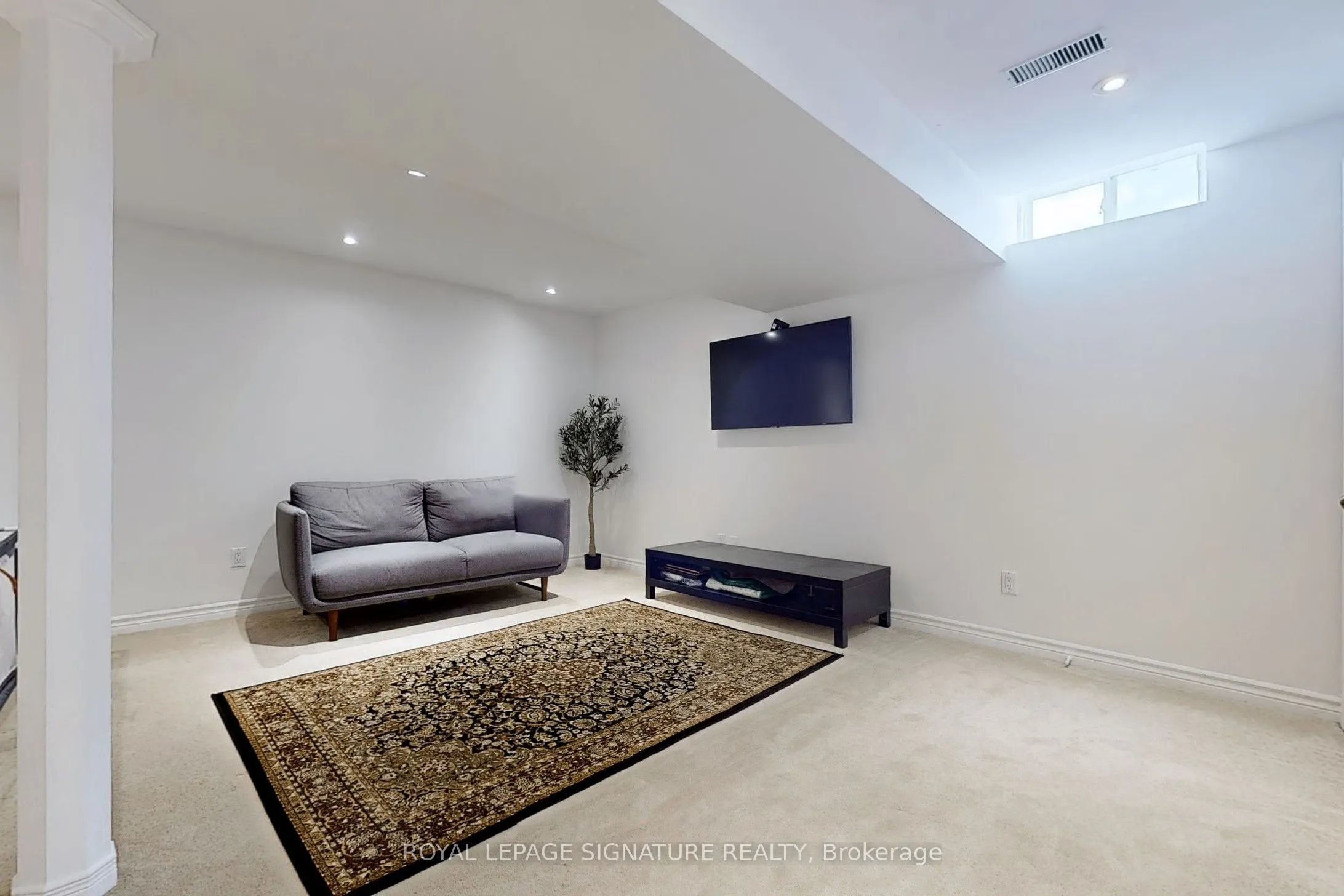 2871 Darien Road, #23