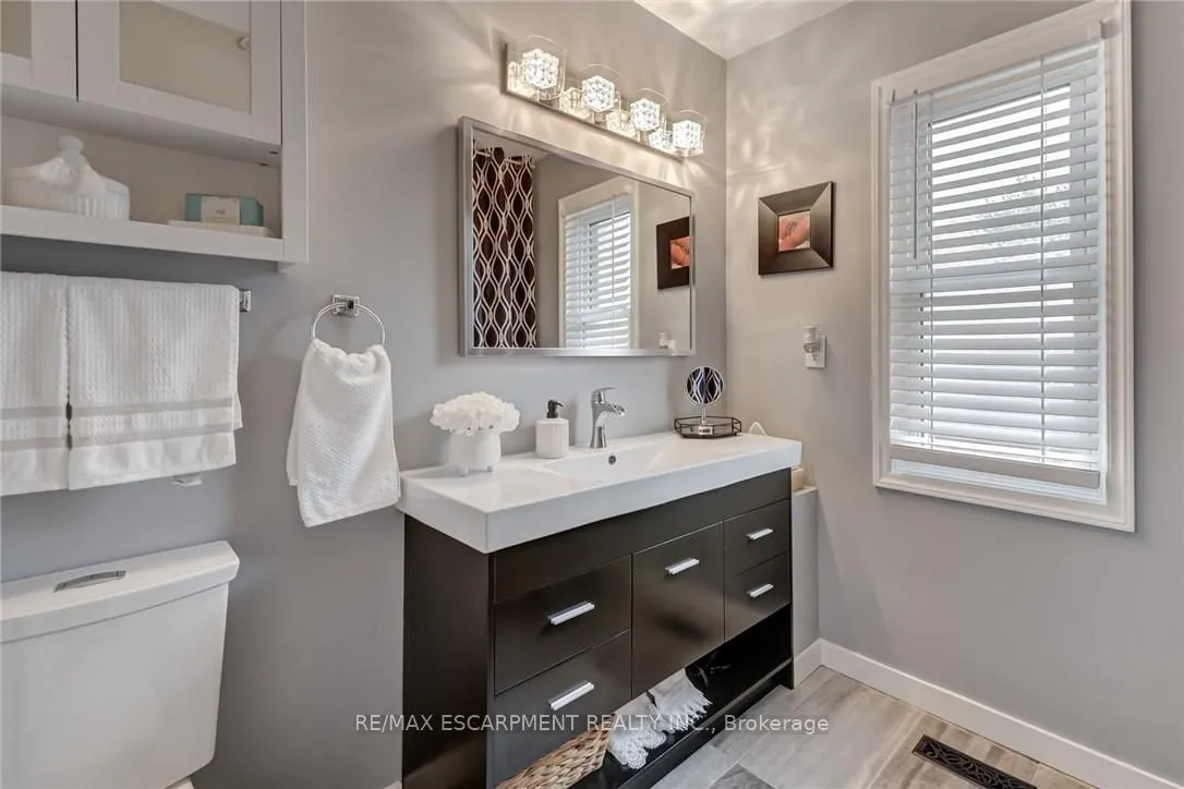 2825 Gananoque Drive, #48