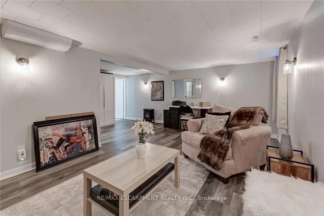2825 Gananoque Drive, #48