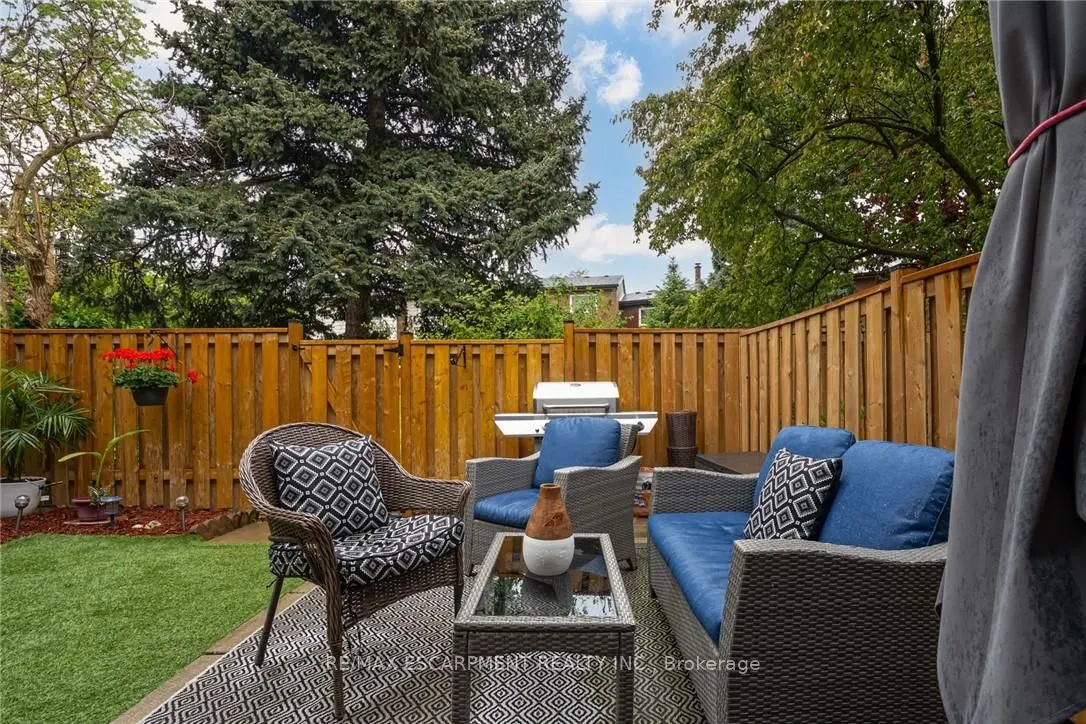 2825 Gananoque Drive, #48
