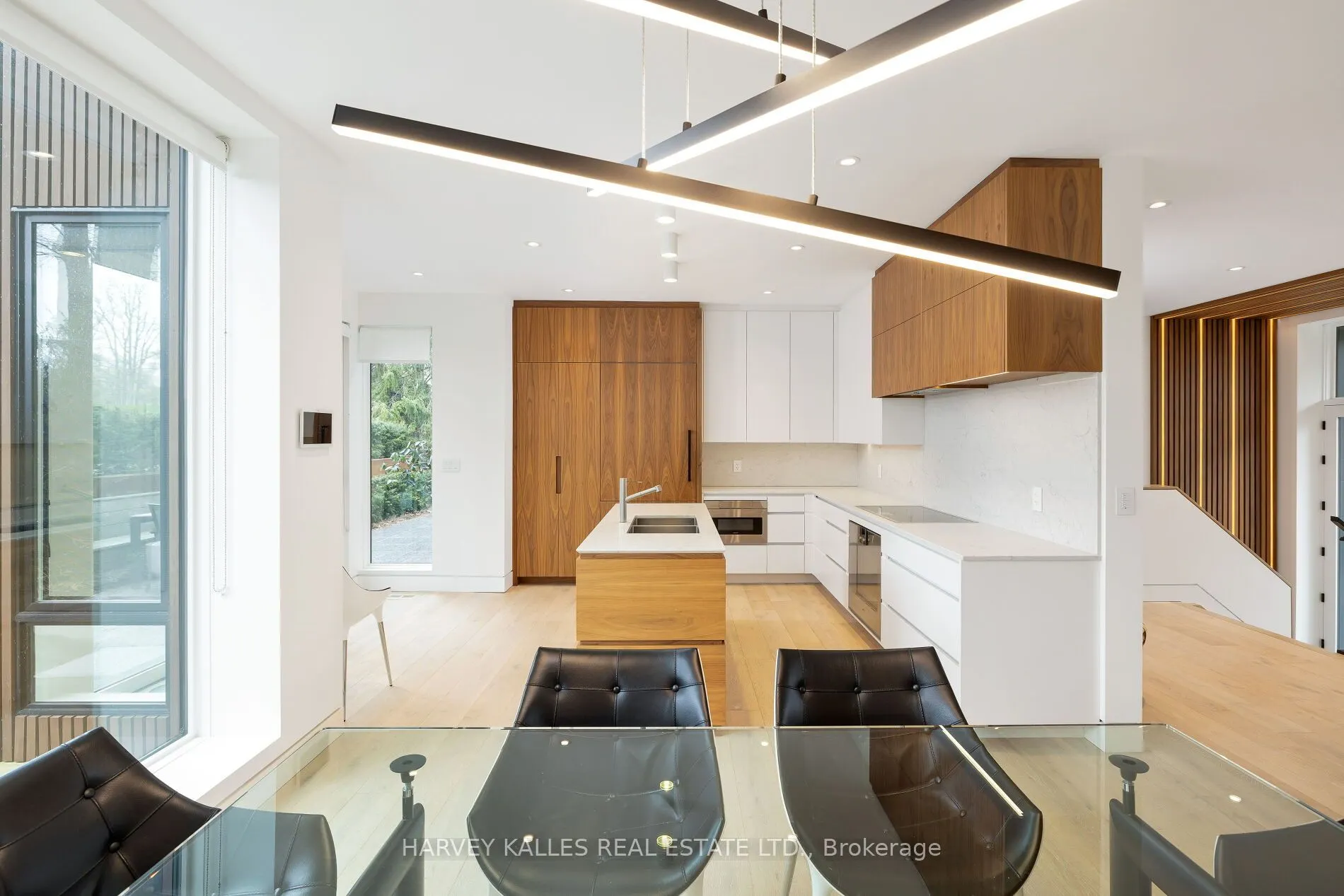 30 Edenbrook Hill