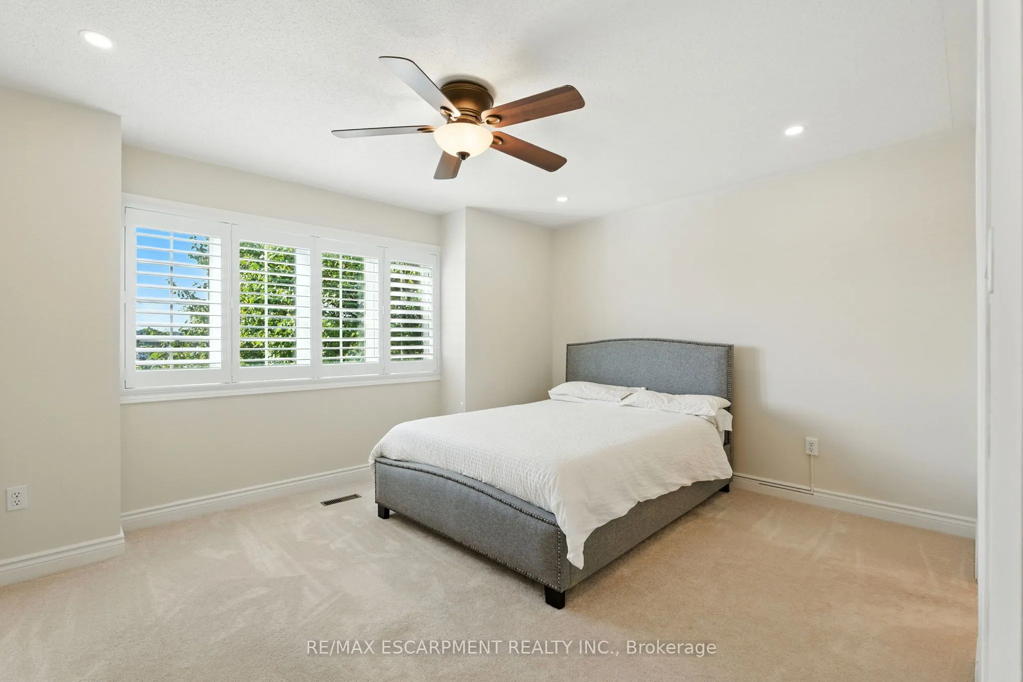 5090 FAIRVIEW Street, #48