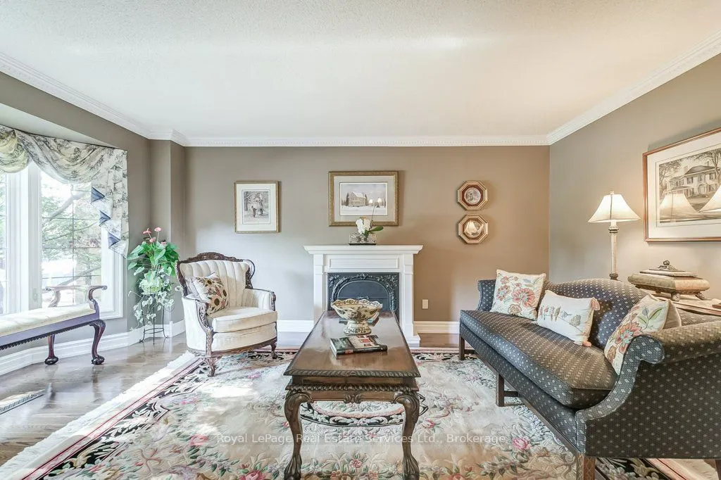 2139 Brays Lane