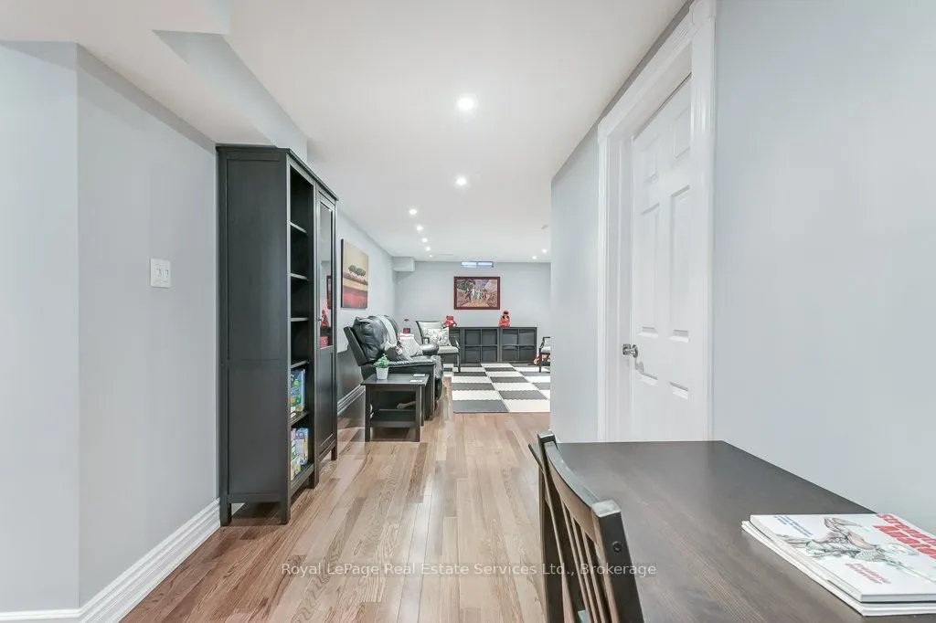2139 Brays Lane