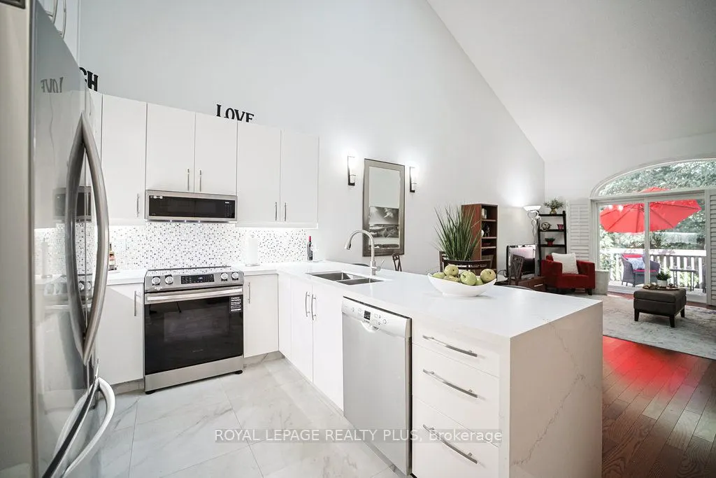 1010 Cristina Court, #6
