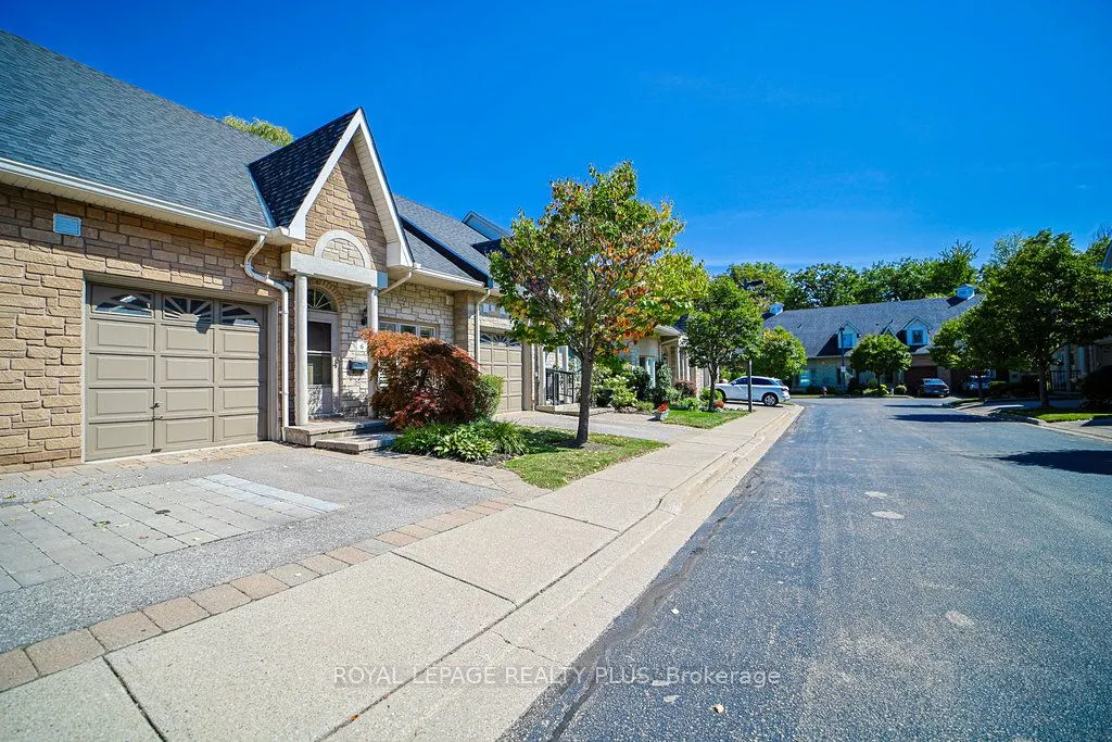 1010 Cristina Court, #6