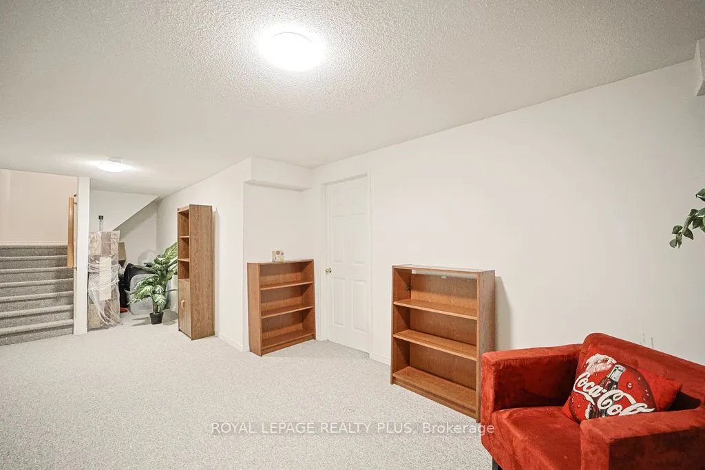 1010 Cristina Court, #6