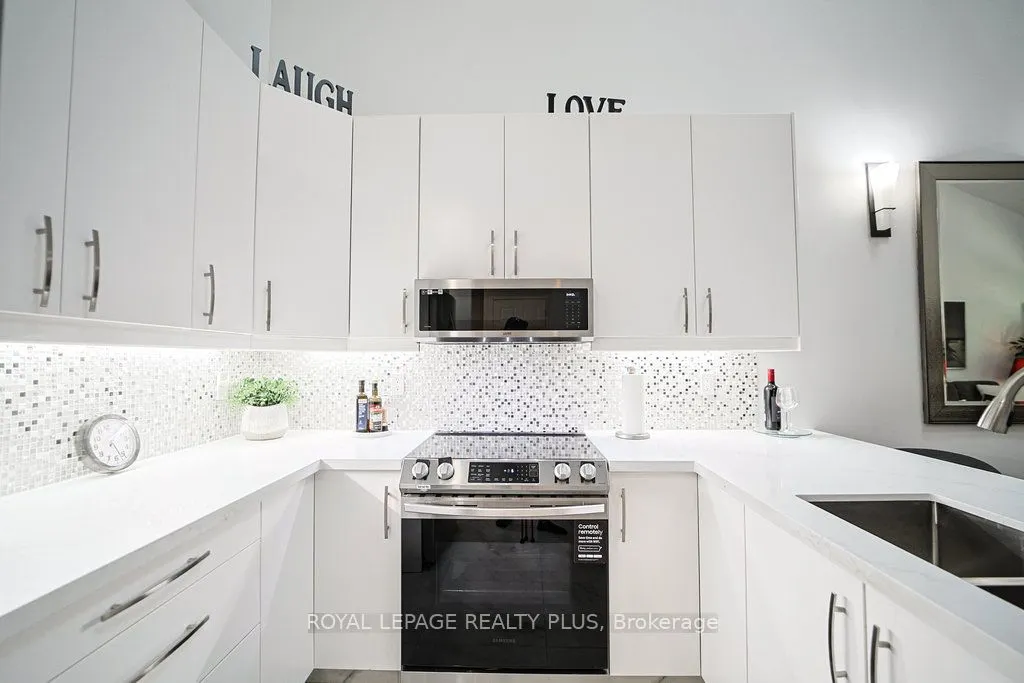 1010 Cristina Court, #6