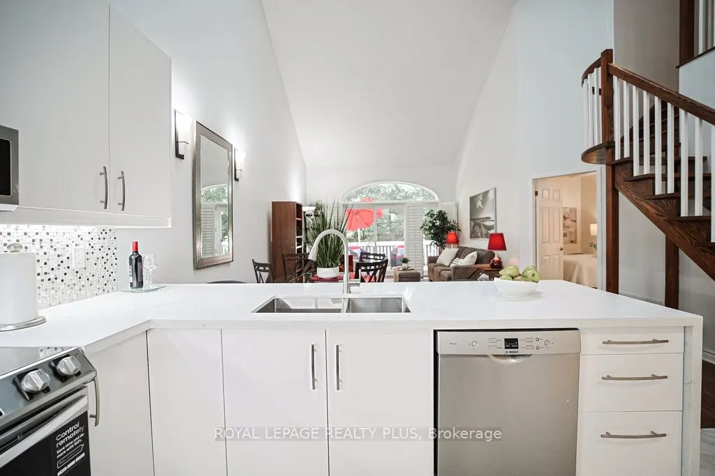 1010 Cristina Court, #6