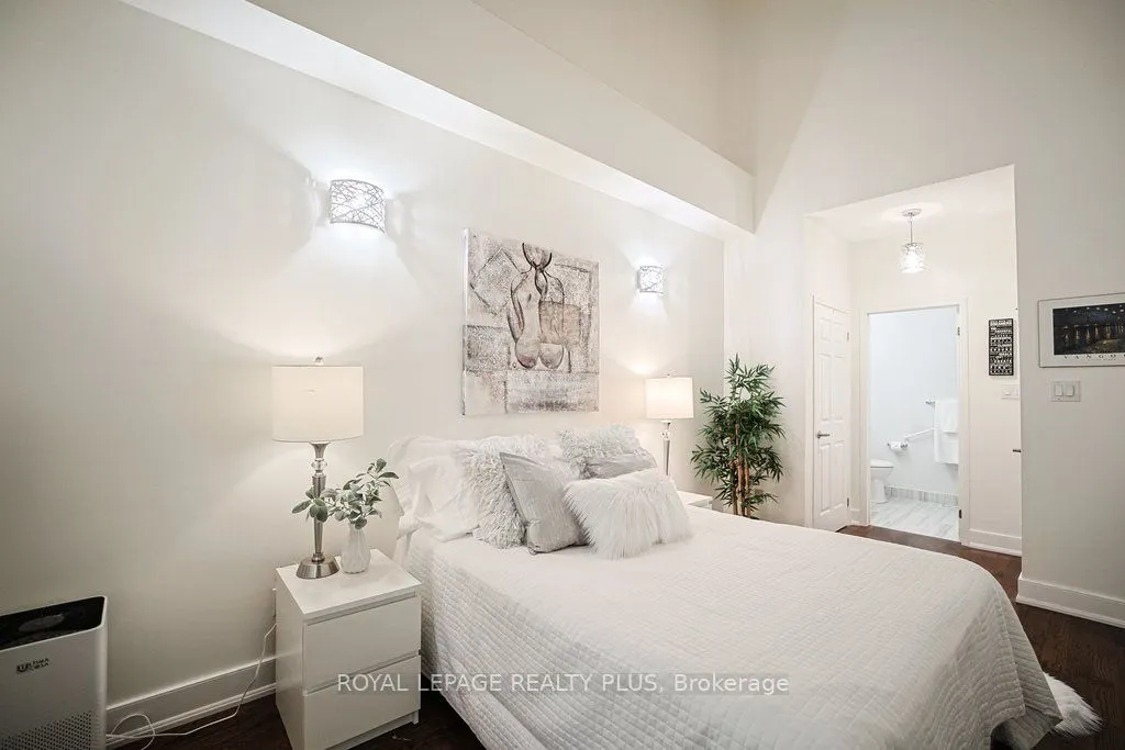 1010 Cristina Court, #6