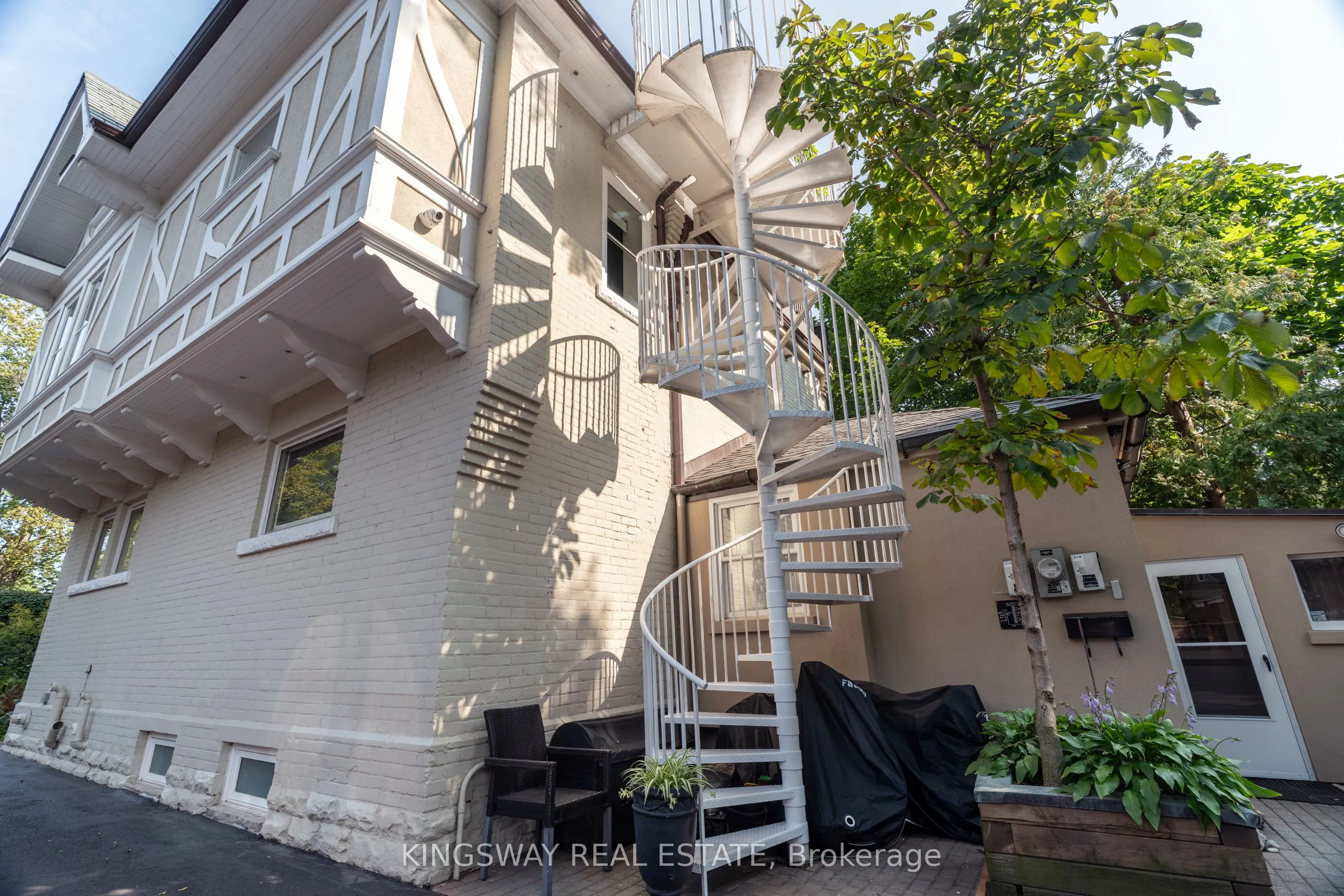 166 High Park Avenue