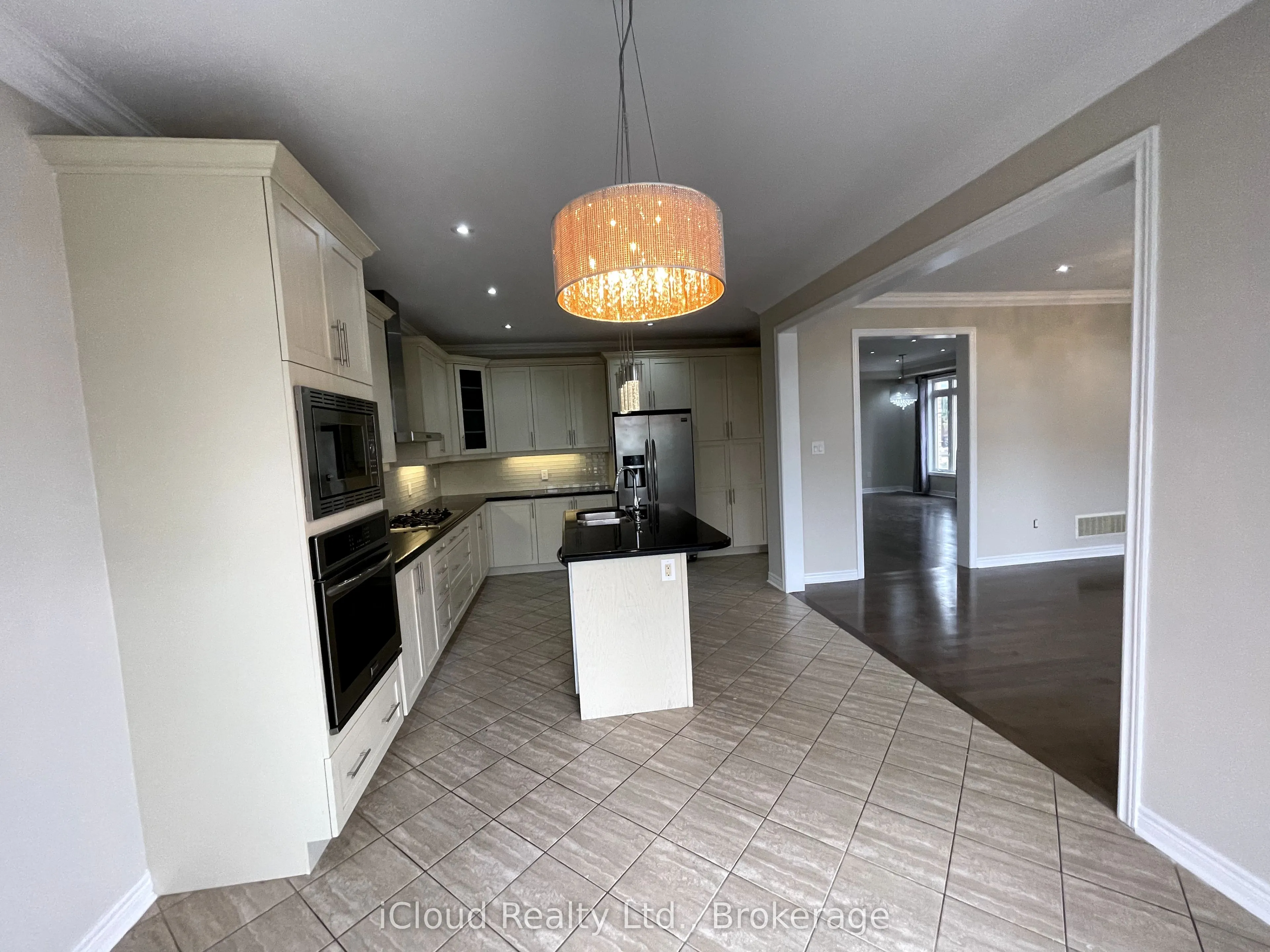 109 Kaitting Trail Trail