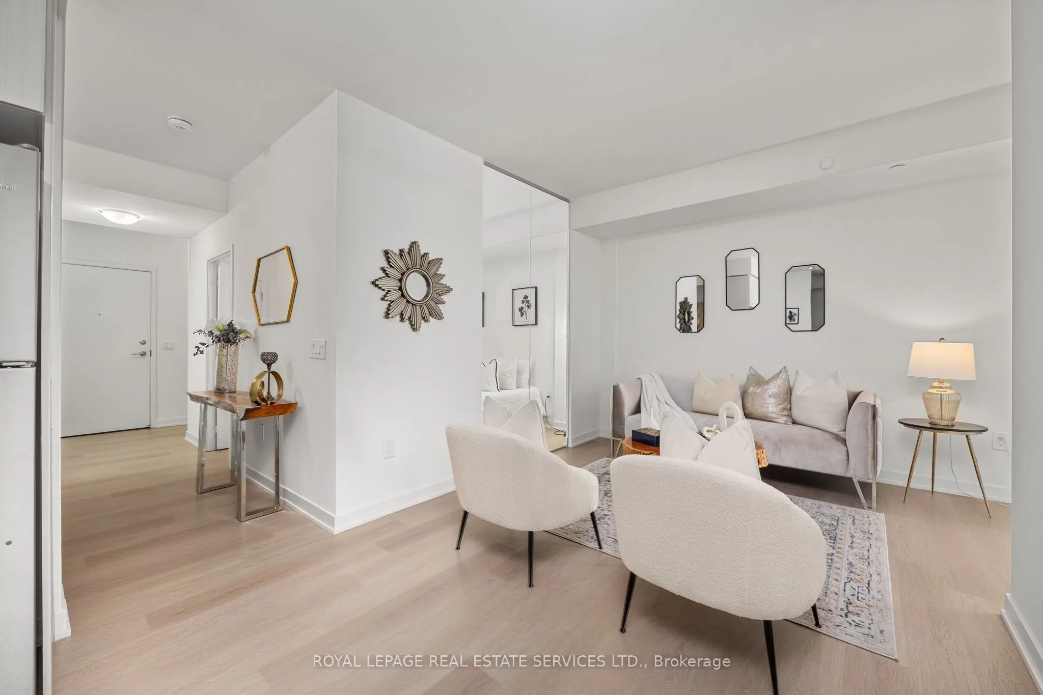 859 The Queensway, #708